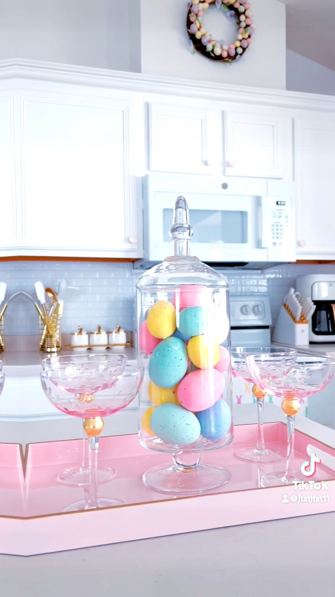 🐰EASTER COCKTAILS: Showing simple and affordable ways to add color to your home for Easter.

🐰EASTER & SPRING KITCHEN IDEAS: Simple and easy ways to add Easter decor to your kitchen without going overboard. 

💡I’ve elevated my kitchen by painting it white and switching out my light fixture with this modern crystal chandelier. It truly reflects every color. I love it!

🐣Also added some candles, pastel Easter eggs, a wreath and bunny paintings to freshen up my spot.

🏠Home Decor: @amazonhome
🕯️Candles: @nestfragrances

#springkitchen #springdecor #eastertable #springdecor #bunnydecor #earlyspring #easterdecorations #easterdecor #homedecor #modernhome #coastalhome #preppystyle #southernhome #southerncharm #southernliving #springdecorations #springstyle #spring #eastereggs #founditonamazon #amazonhome #nestcandles #nestnewyork #nestfragrances

