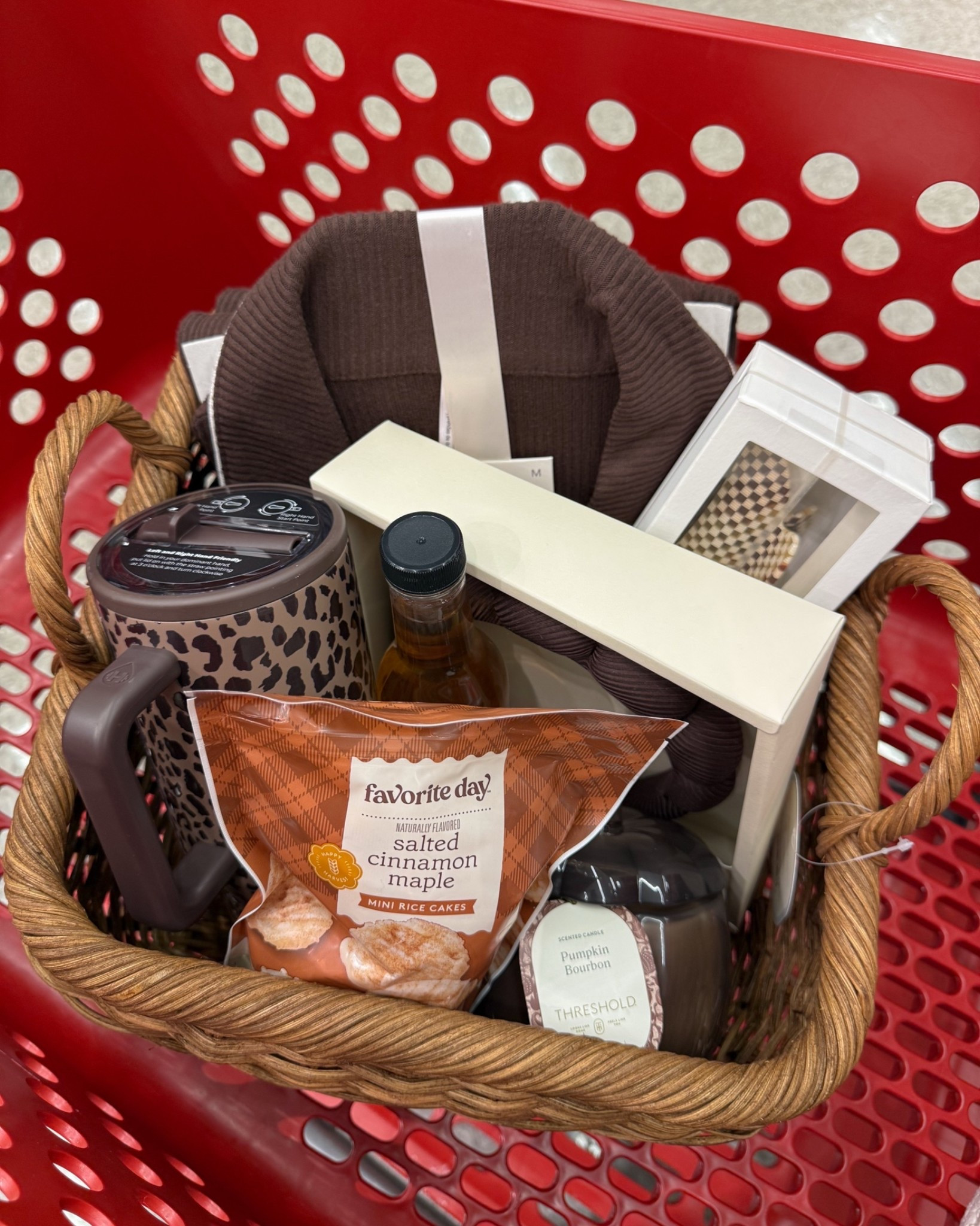 Here’s your sign to make a boo basket! Or to send this to someone 👀

#LTKSeasonal #LTKBeauty #LTKselfcare