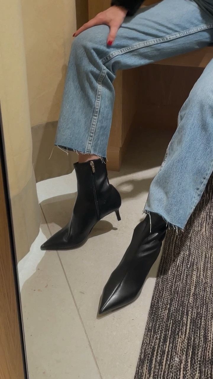 These gorgeous ankle boots have my 🖤 So stylish and comfortable! I wear them with classy high waist blue jeans & classy black cardigan. Everything by Mango. #ootd #mango #boots #footwear

#LTKeurope #LTKshoecrush #LTKstyletip