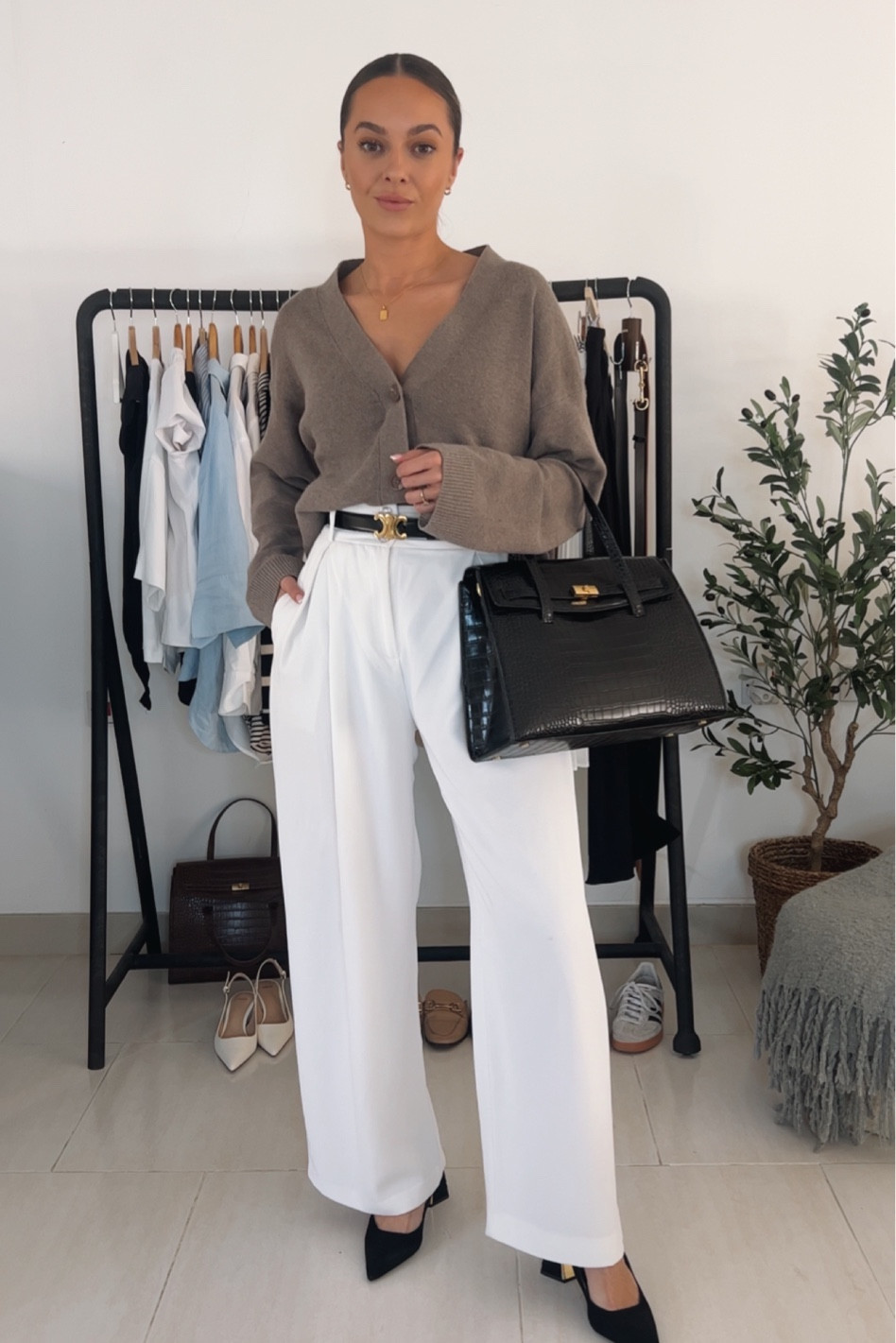 Cardigan styling for spring workwear 

#LTKSeasonal #LTKstyletip #LTKworkwear