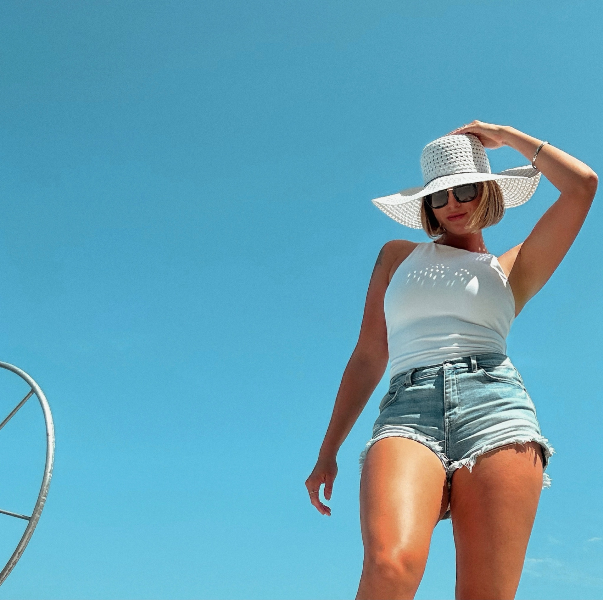 #LTKtravel #LTKfindsunder100 #LTKSeasonal