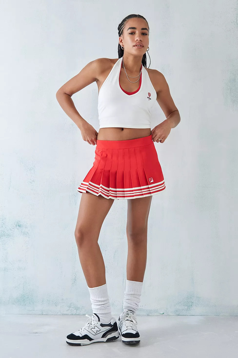 FILA Mini falda plisada roja | Urban Outfitters (US and RoW)