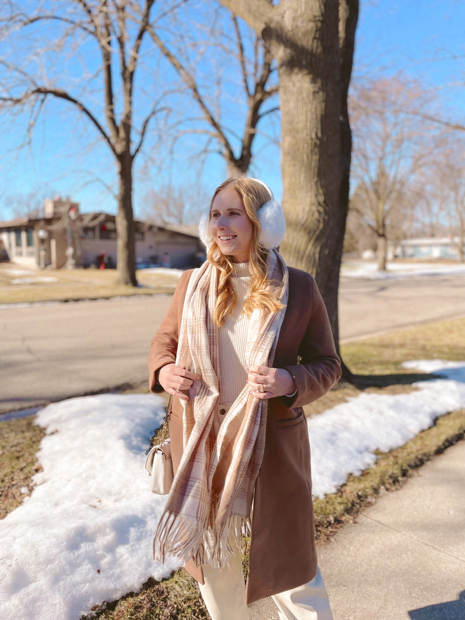 Winter outfit, brown tan coat, winter coat, coats for women - coat fits TTS, size M - dark brown wool blend coat from Amazon - Sherpa mittens, plaid scarf, white sweater #winter #winteroutfit

Follow my shop @affordablebyamandablog on the @shop.LTK app to shop this post and get my exclusive app-only content!


#LTKSeasonal #LTKFind #LTKunder50