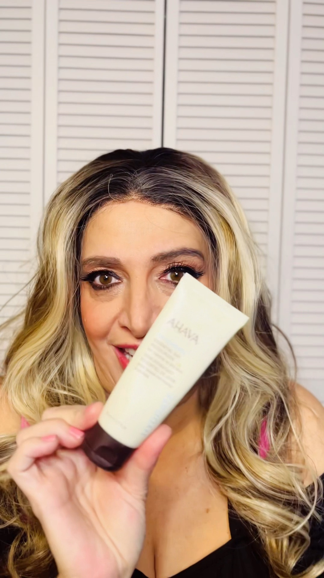 Keeping your skin hydrated is a must as we age.  dehydrated skin cannot look plump and youthful. One of the most important steps in your skin care routine . should be a good moisturizer. This is the one I recommend. It’s a beautiful lightweight formula. That’ll keep your skin hydrated.

#LTKWatchNow #LTKBeauty #LTKOver40