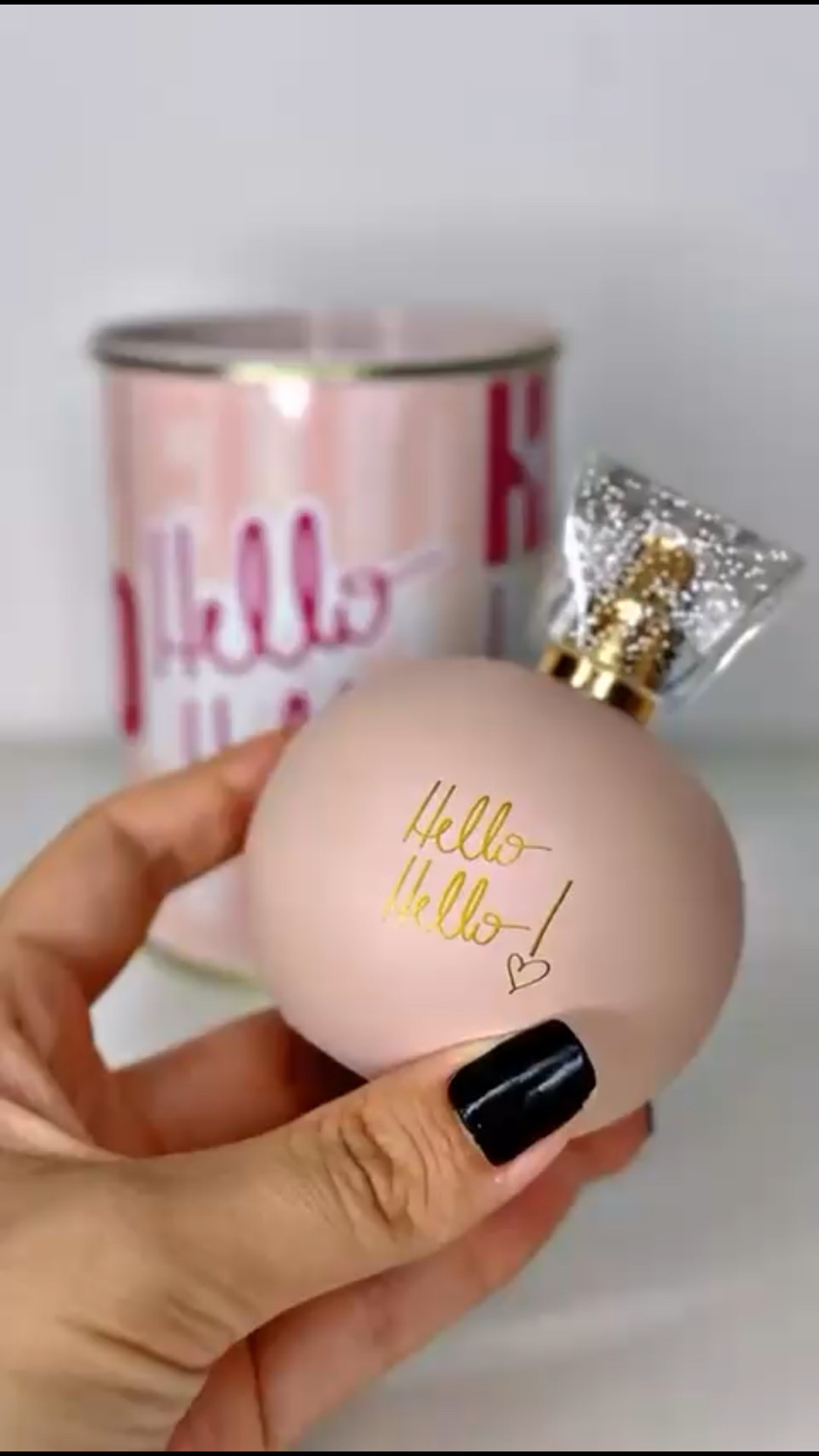 O Conjunto Hello Hello! Nah Cardoso Ciclo Cosméticos + Blush Stick Charming 5g está simplesmente imperdível! Um combo perfeito pra quem ama praticidade e beleza no dia a dia!

#LTKbeleza #LTKpromo #LTKbrasil