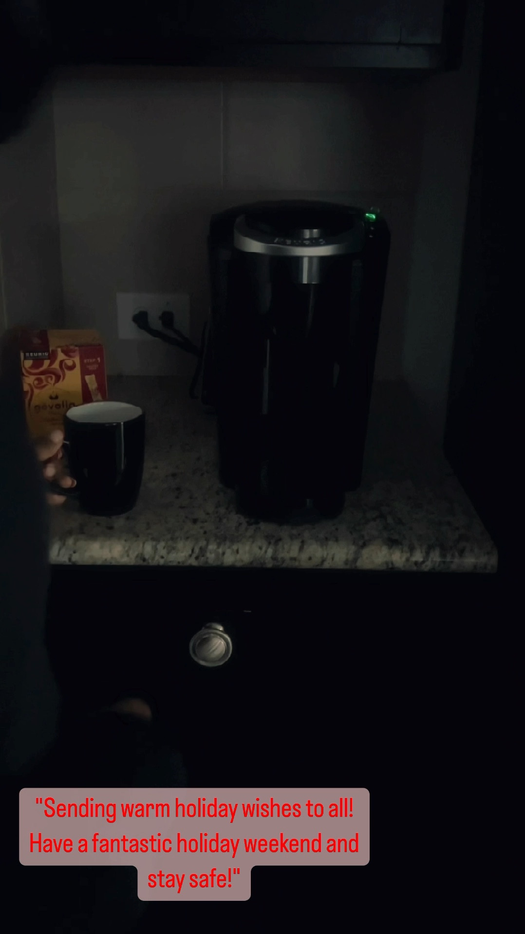 Rise and shine! Start your day right with a versatile coffee machine that brews both coffee and tea in minutes. No more waiting around for your favorite hot beverage. This machine has become my go-to, and it could be yours too.

#LTKsalealert #LTKhome #LTKVideo