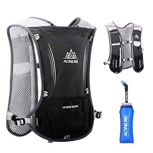 TRIWONDER Hydration Pack Backpack 5L Marathoner Running Race Hydration Vest (Black) | Amazon (US)