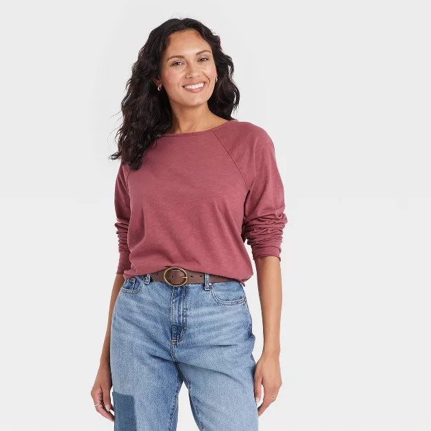 Women's Long Sleeve T-Shirt - Universal Thread™ | Target