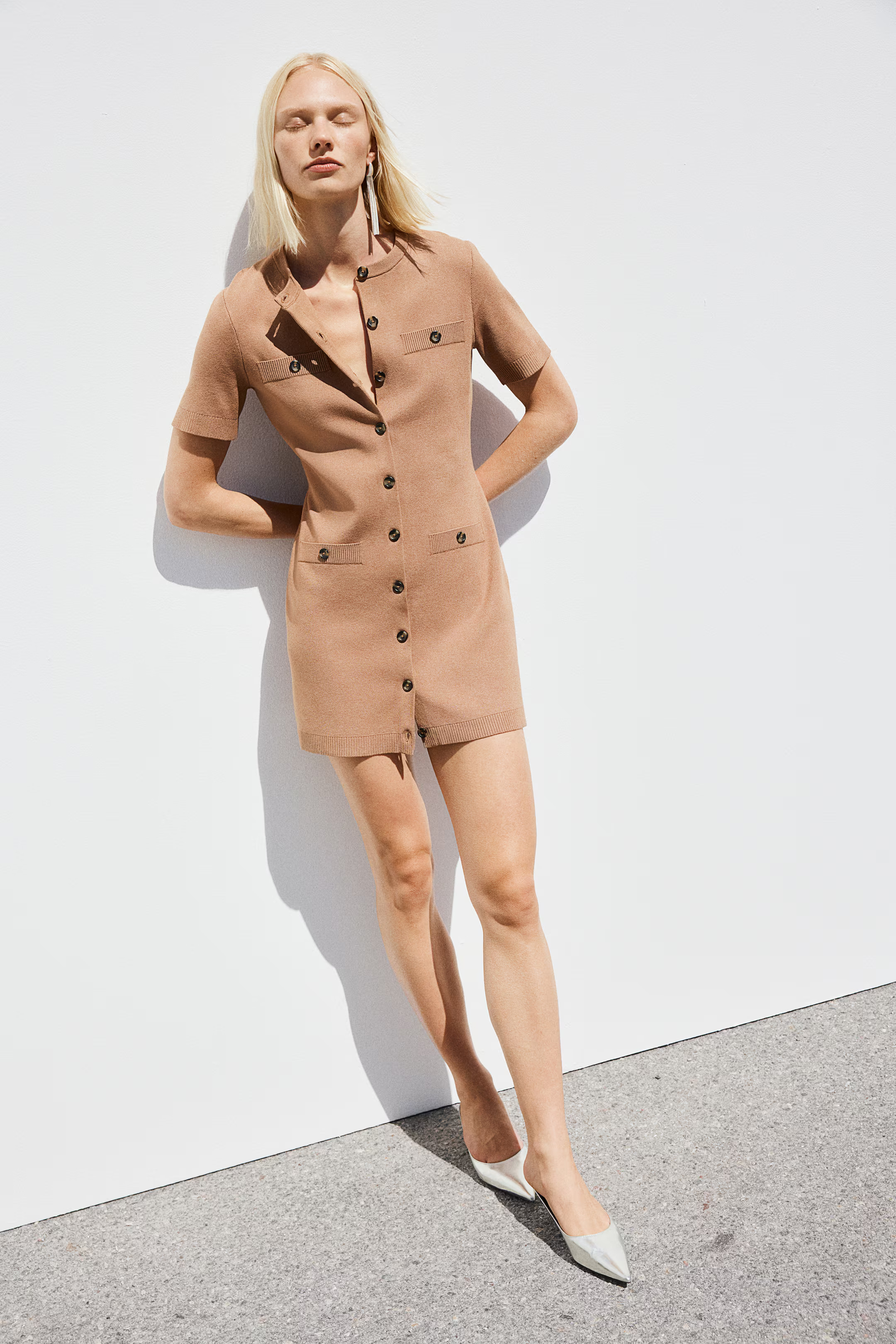 Knitted button-front dress - Round neck - Short sleeve - Dark beige - Ladies | H&M GB | H&M (UK, MY, IN, SG, PH, TW, HK)