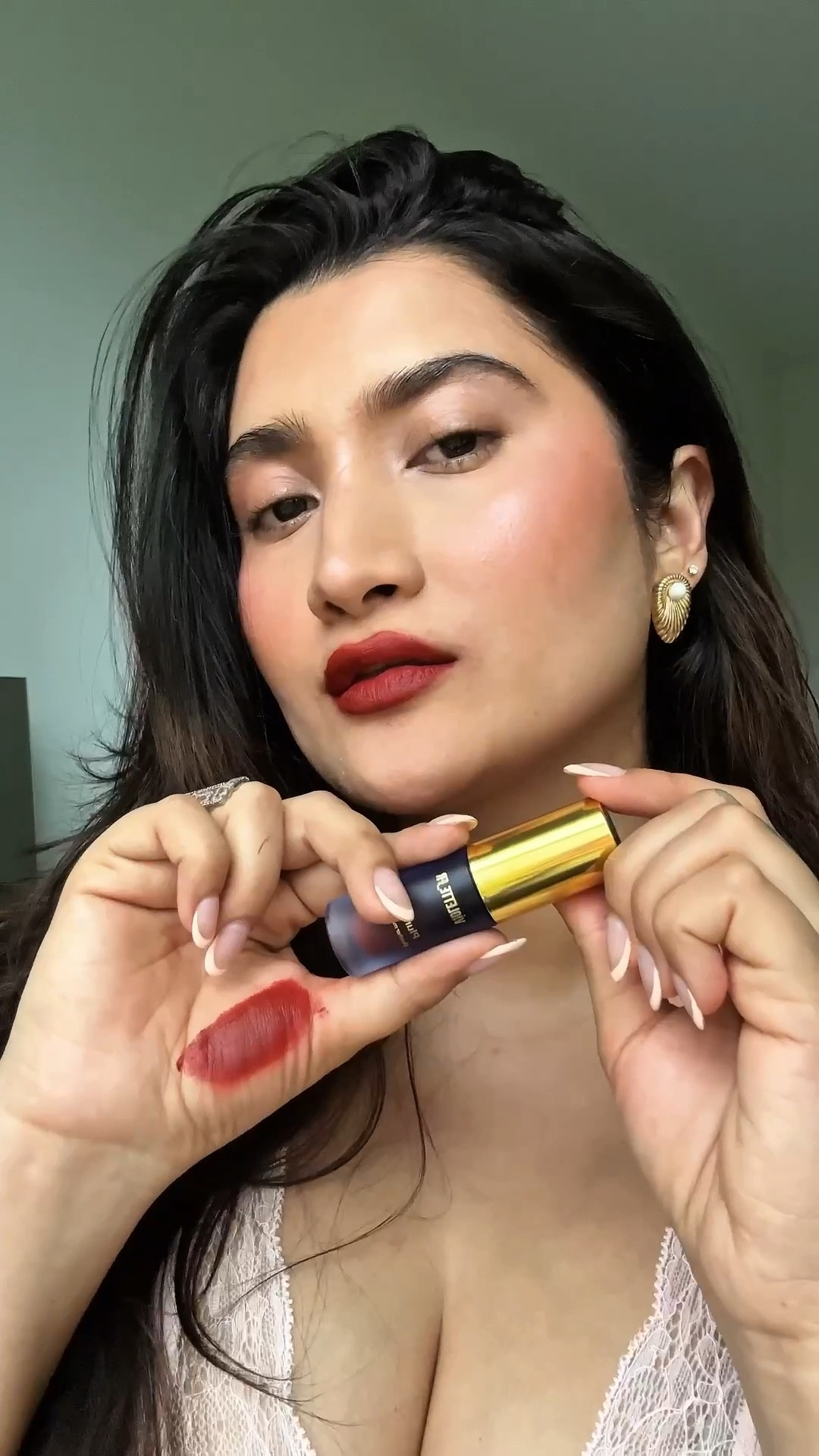 The days are gone when applying bold lipstick used to be a TASK. The new 💣 Plume lip moisturizing feather matte lip wip by @violette_fr is the fruit of our prayers. No, I am serious. The formula is unlike any other; it's hydrating, applies smoothly, and feels like nothing on the lips. 

#LTKBeauty #LTKFindsUnder100