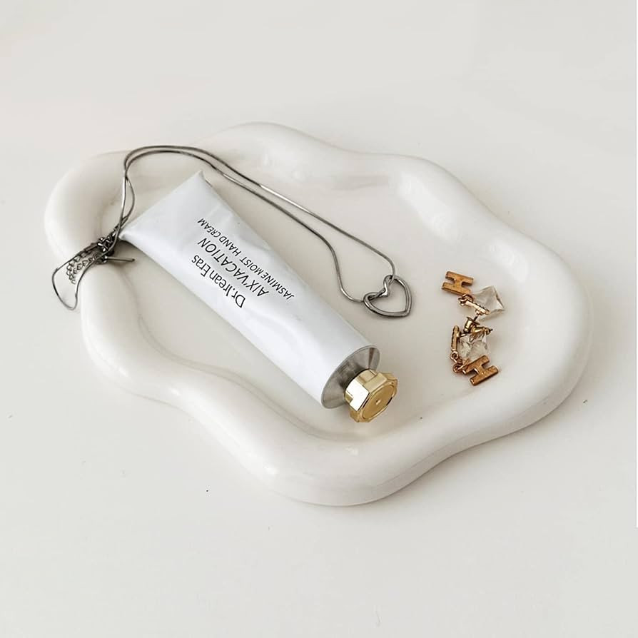MDFAYE Jewelry Dish Trinket Tray for Women, Ring Dish Holder, Unique Cloud Shape Ceramic Plate Cu... | Amazon (US)