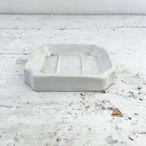 Stained Ironstone Soap Dish - Etsy | Etsy (US)