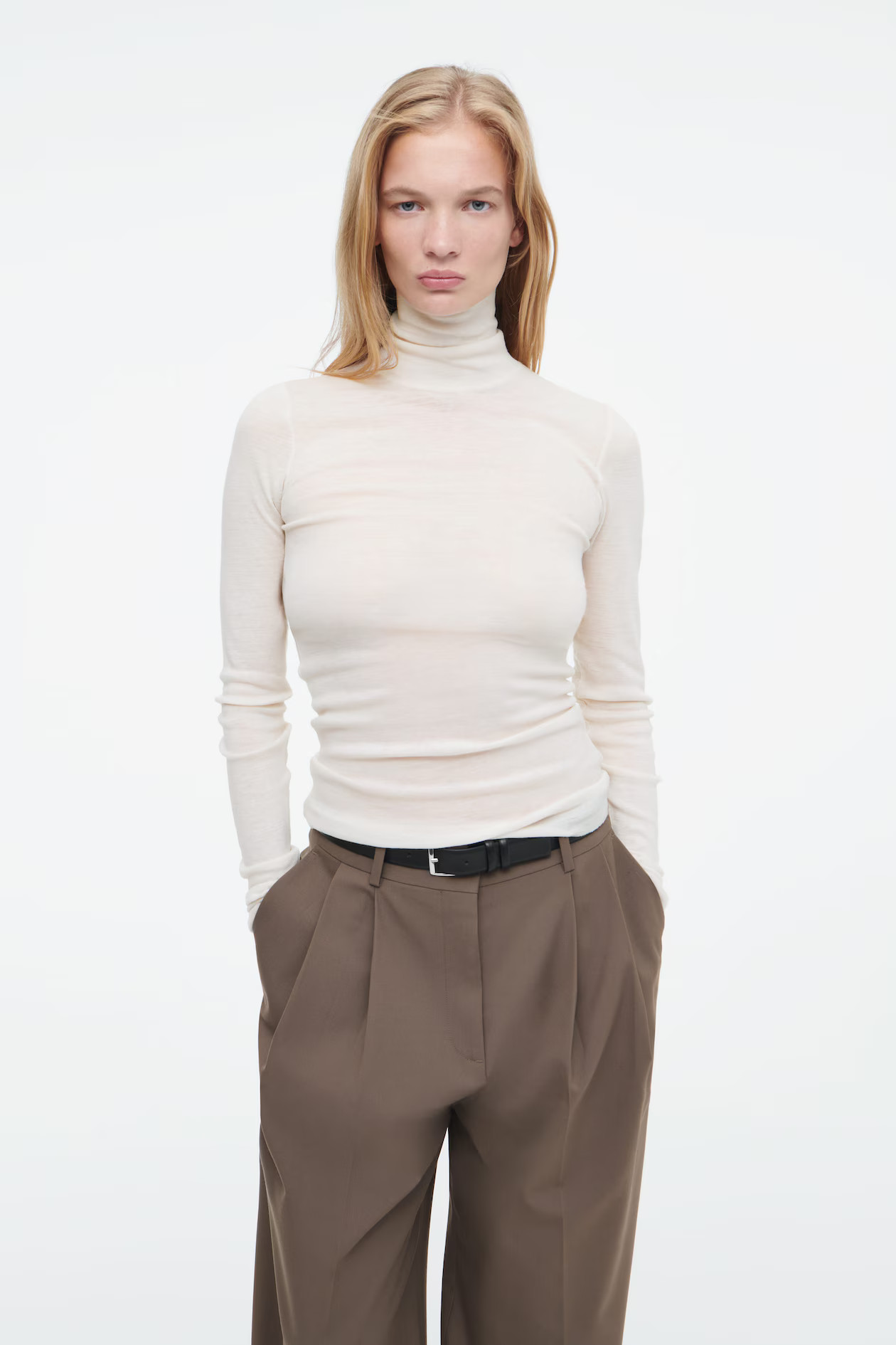 MERINO WOOL TURTLENECK TOP - WHITE | COS (EU)