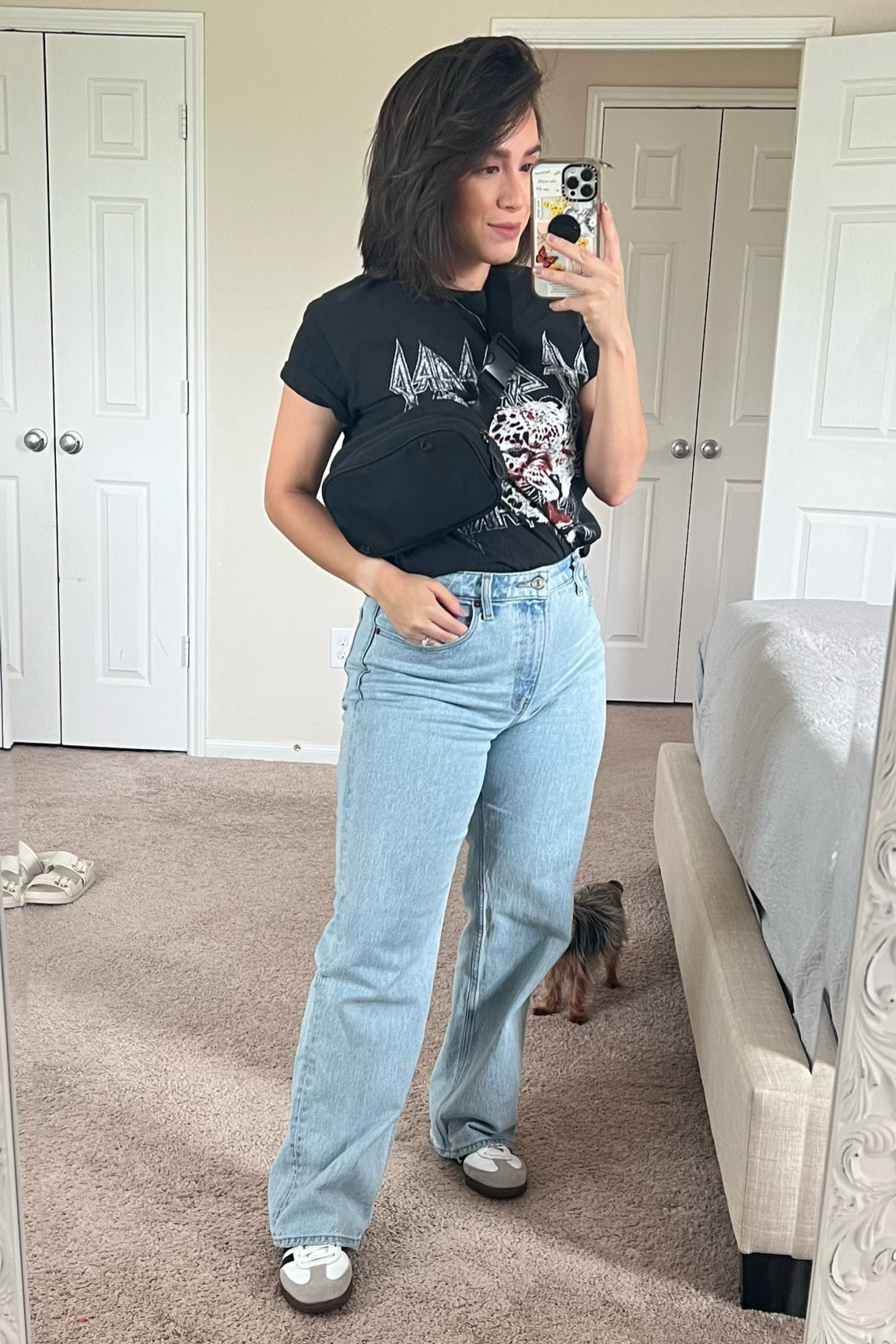 Casual Outfit of the Day!

Abercrombie jeans
Target tee
Adidas samba OG 
OG Samba outfits
Cute t shirts
Spring tops
Casual Jean outfit
Relaxed fit jeans
High rise jeans
Abercrombie high rise
Blue jeans fashion 
Mom causal fit
Petite friendly fashion
Petite and curvy outfit ideas
Petite and curvy fashion ideas
Running errand outfit
Easy fashion
Effortless chic
Cute casual  

#LTKShoeCrush #LTKMidsize #LTKStyleTip