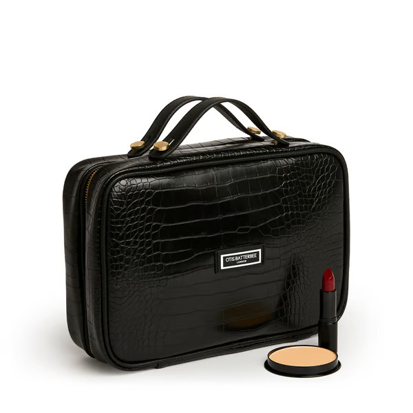 Otis Batterbee Carry-on Toiletries Case | goop | goop