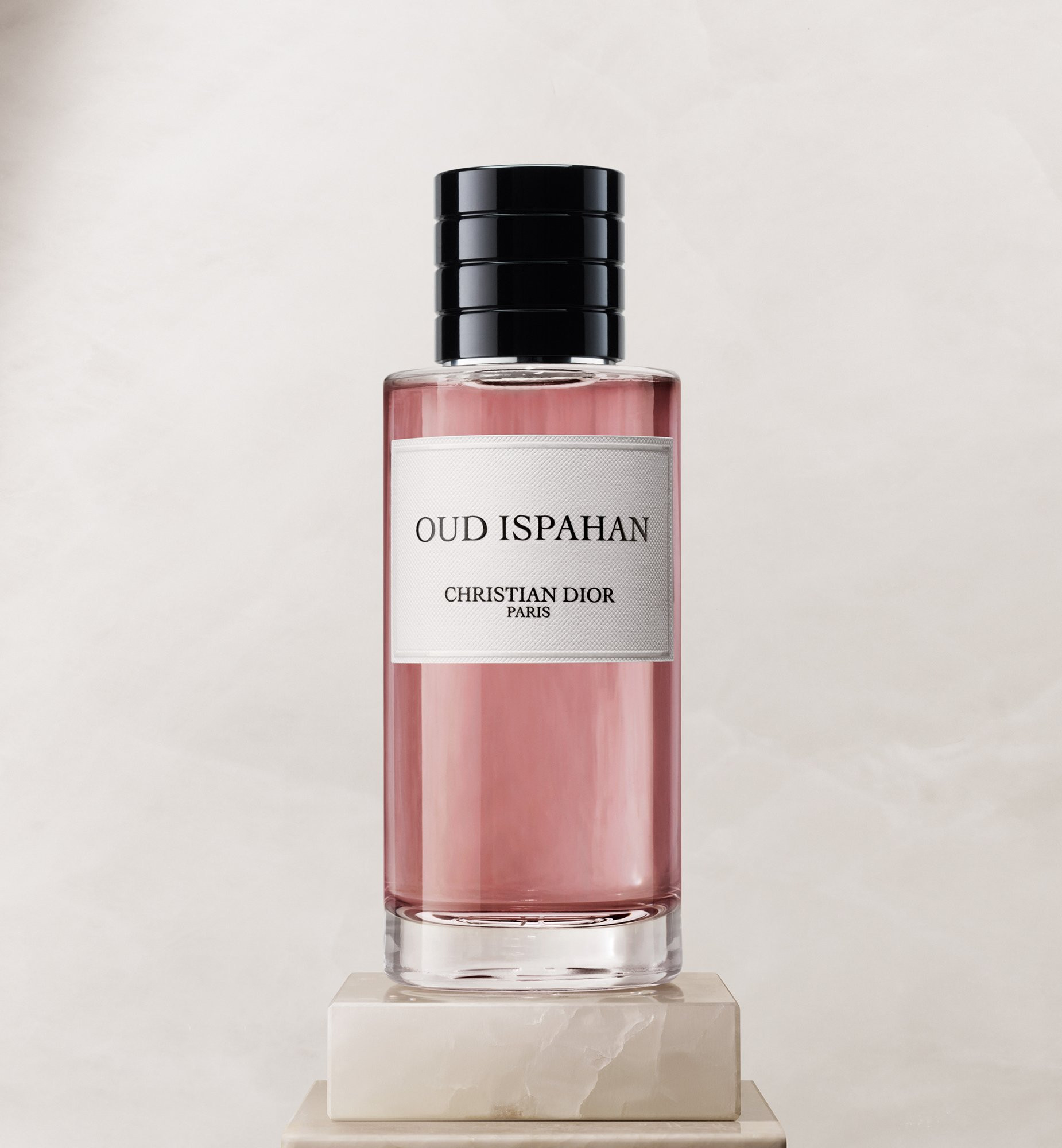 Oud Ispahan: warm genderless perfume with a floral signature | Dior Beauty (US)