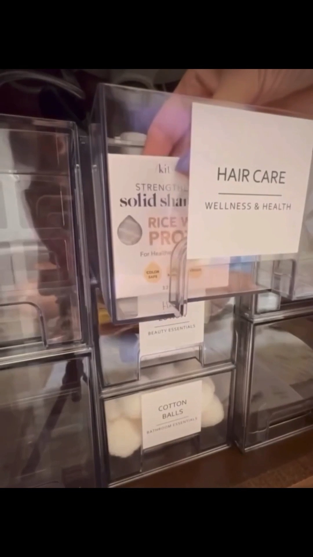 These are my favorite acrylic organization drawers! 💙 ALL the Bathroom Organization, yall! 

Bathroom, organization, home organization, storage, home storage, bathroom upgrades
#liketkit #LTKSaleAlert 

#LTKHome #LTKmomlife #LTKdayinmylife