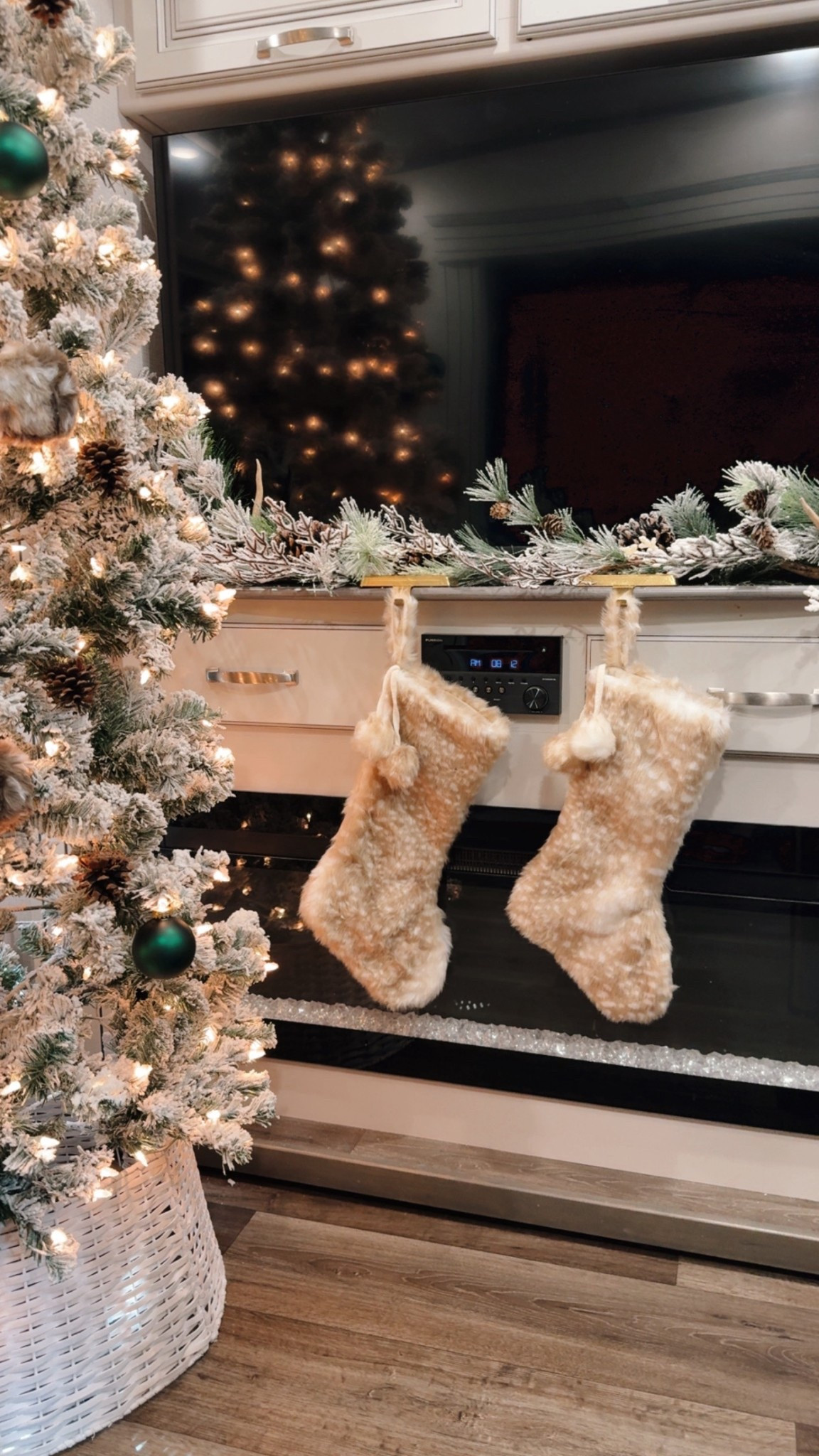 My cute & affordable stocking ✨🧦

#LTKHoliday #LTKSeasonal #LTKFindsUnder50