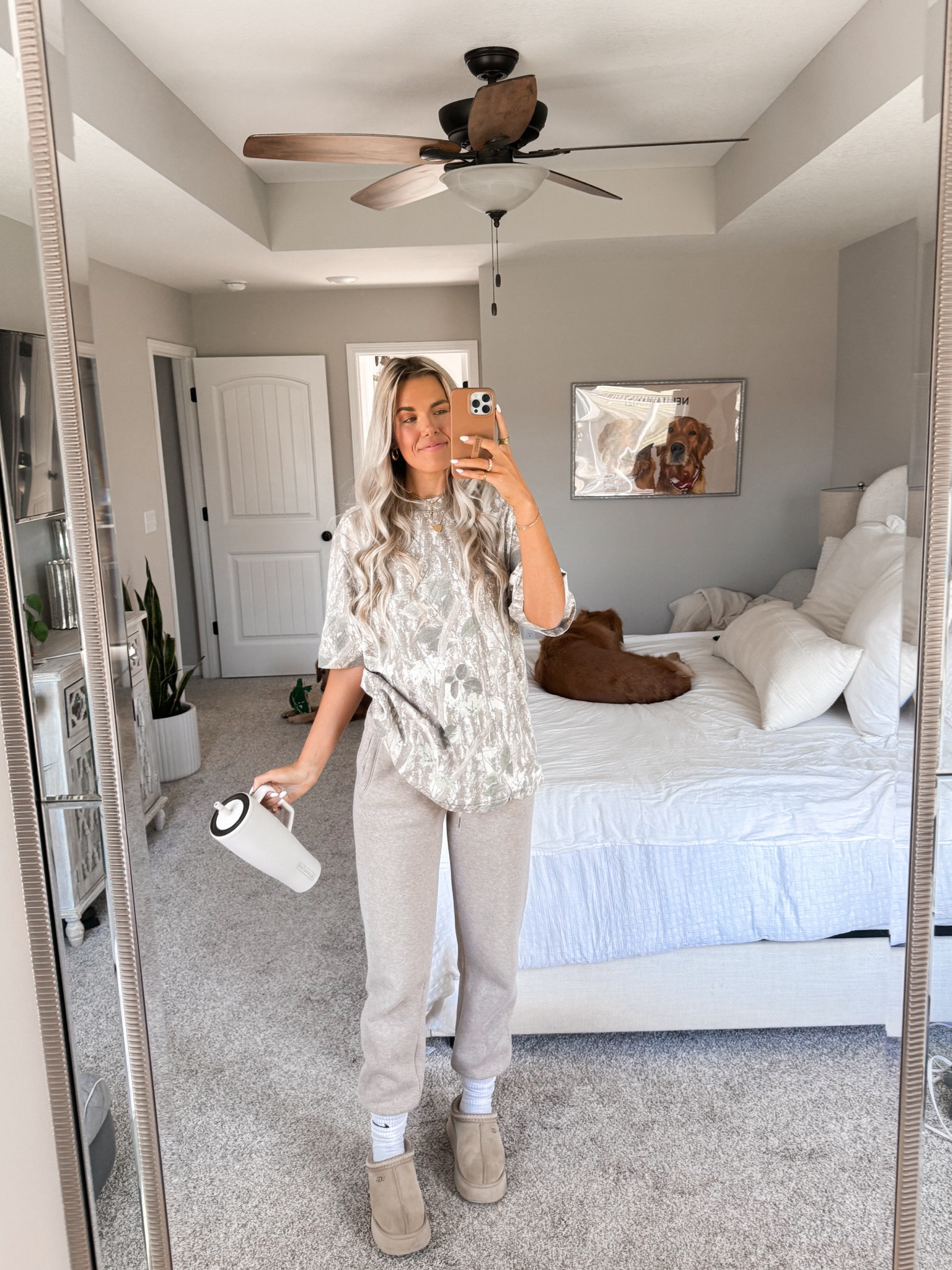 todays camo look 😜 size xs in joggers + size med tall in camo tee 

#LTKSeasonal #LTKsalealert #LTKstyletip