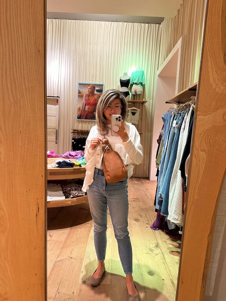 Wanted to share this faux leather crossbody bag as a great dressier alternative to the sporty looking ones that’s popular these days!

#LTKFind #LTKU #LTKitbag