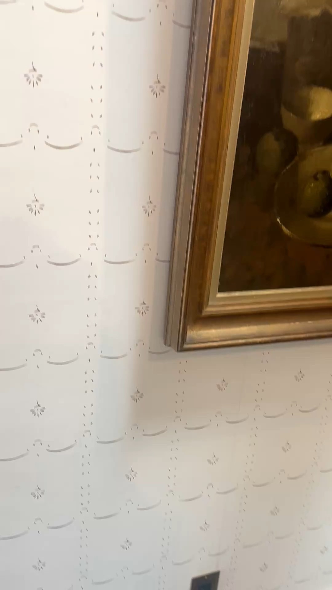 ove how the wallpaper and artwork layer together to bring warmth, texture, and a collected feel to the space 🤍 The pattern play feels timeless yet fresh — the kind of detail that quietly transforms a room.

#wallpaper #artwork #layeredhome #interiorstyling #collectedhome #coastalliving #traditionalhome #modernclassic #designdetails #homedecor #interiorinspo #wallpaperdecor #gallerywall #elevatedinteriors #ltkhome #homestyle #timelessdesign #beautifulspaces

#LTKMothersDay #LTKHome