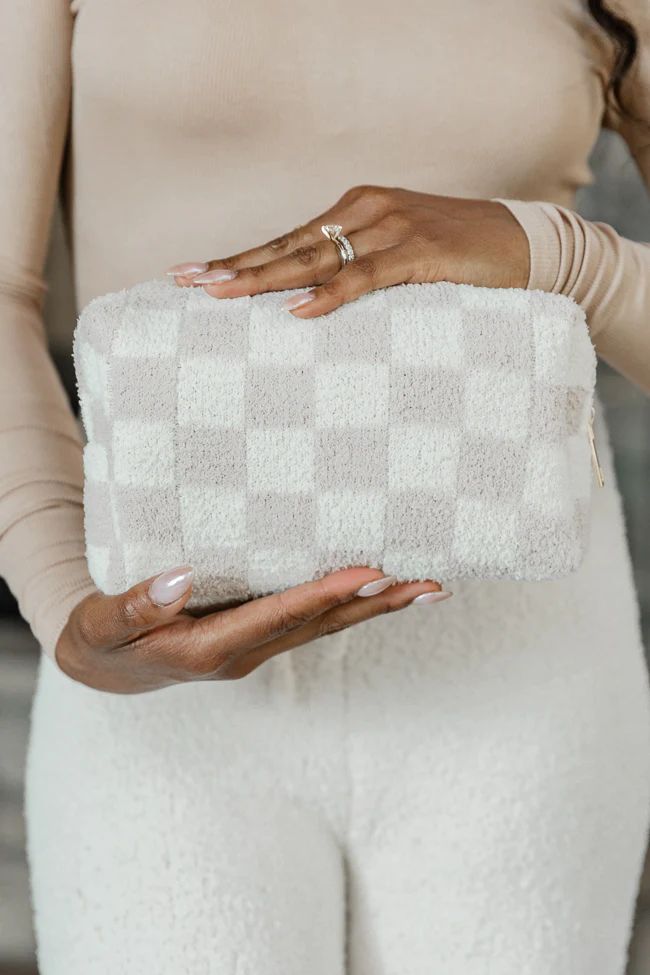 Fuzzy Neutral Checkered Pouch DOORBUSTER | Pink Lily