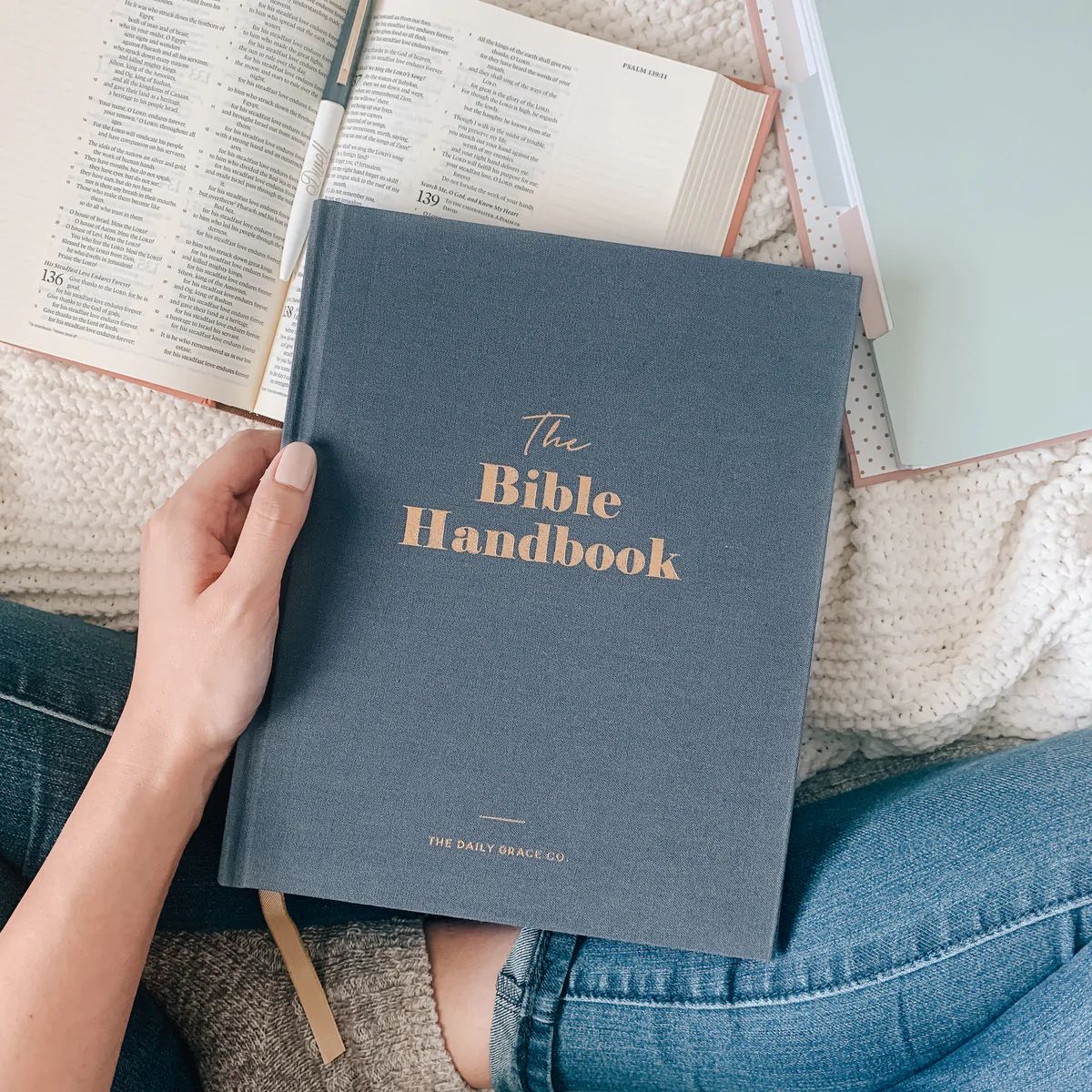 The Bible Handbook | The Daily Grace Co.