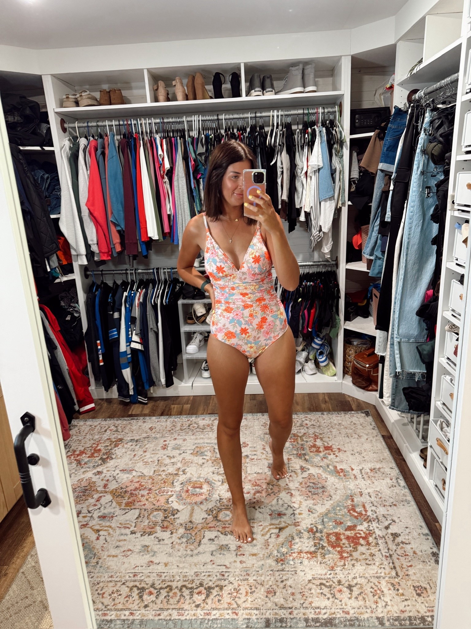 I’m 5’11 150 wearing a size large for reference Use code HYDE for 15% off on orders $65+ or 20% off on orders $109+.


#LTKStyleTip #LTKSeasonal #LTKFindsUnder50
