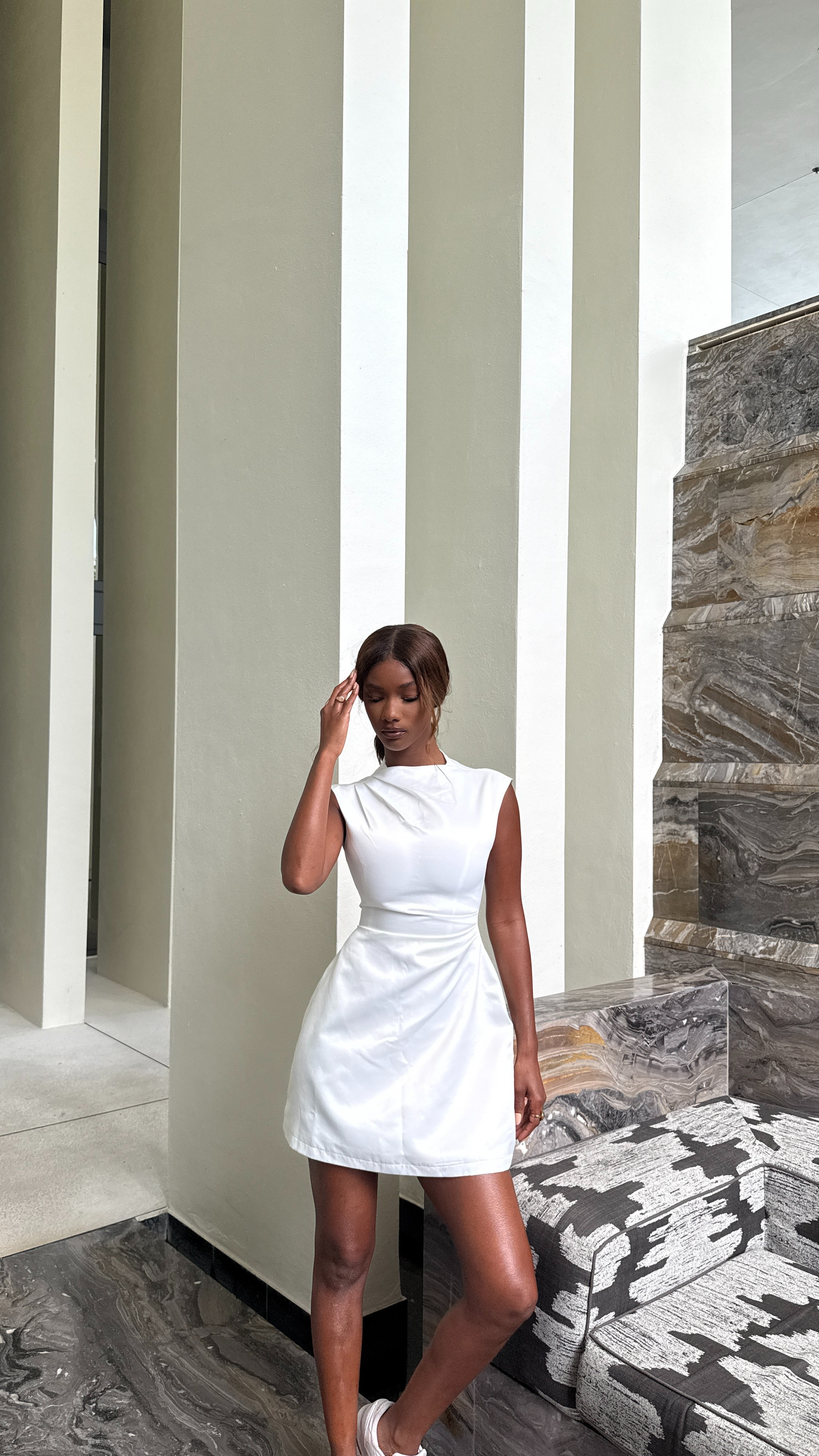  This classy white mini dress is a dream! 😍 Loving the simple silhouette! Linking similar pieces to recreate the look💕


#whitedress #chic #fashioninspo #OOTD #dressInspo #chicstyle #dinnerdress #luxurystyle #fashionfavorites #outfitInspo #minidress #brunchdress

 

#LTKSeasonal #LTKStyleTip #LTKSummerEdit