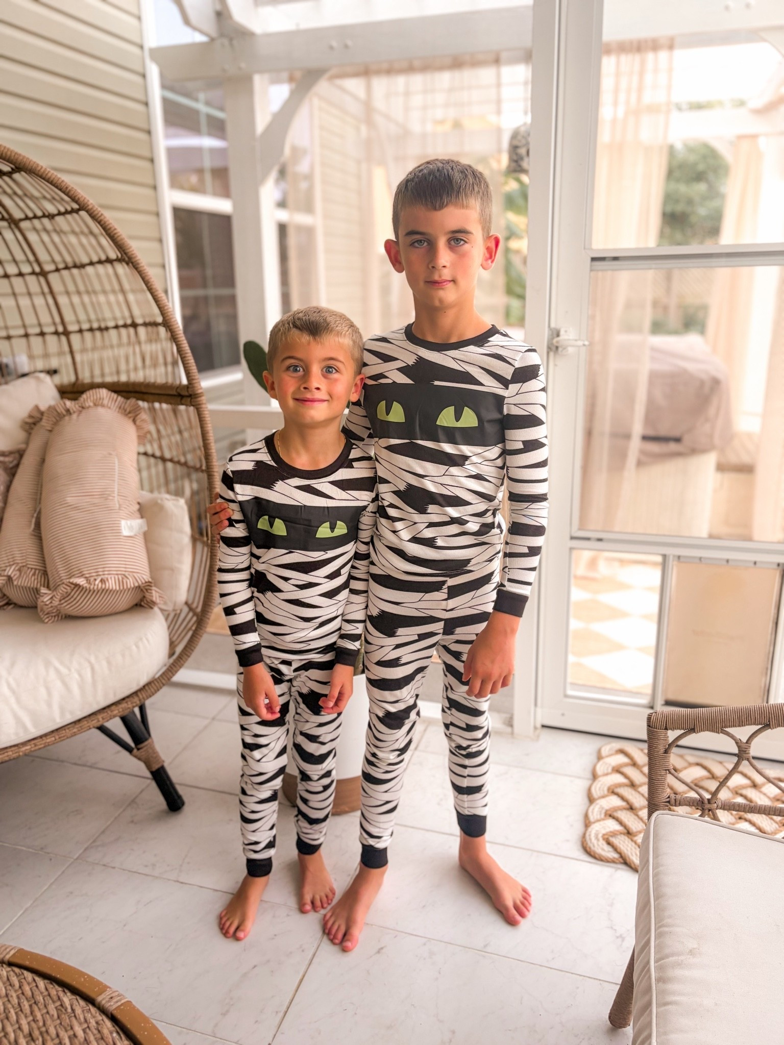 Kids halloween pajamas