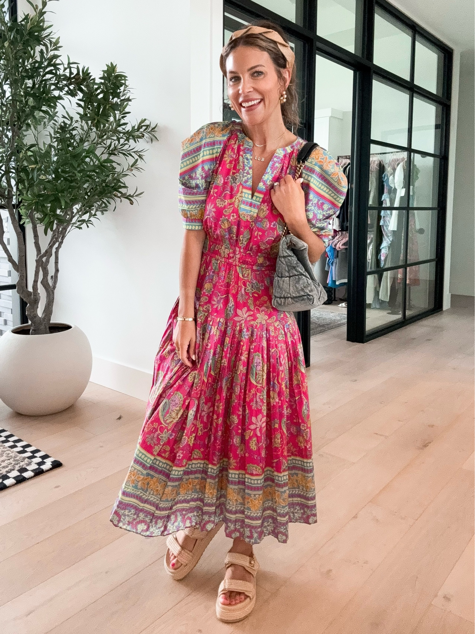Love this spring midi dress! I’m pairing it with one of this spring and summers major trends: raffia sandals!


Spring outfits, summer dresses, sandals, spring sandals 



#LTKfindsunder100 #LTKstyletip #LTKfindsunder50