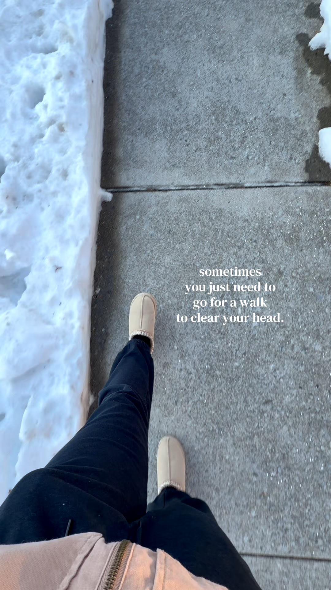 mental health walk. 🤍

#LTKmomlife #LTKdayinmylife #LTKselfcare