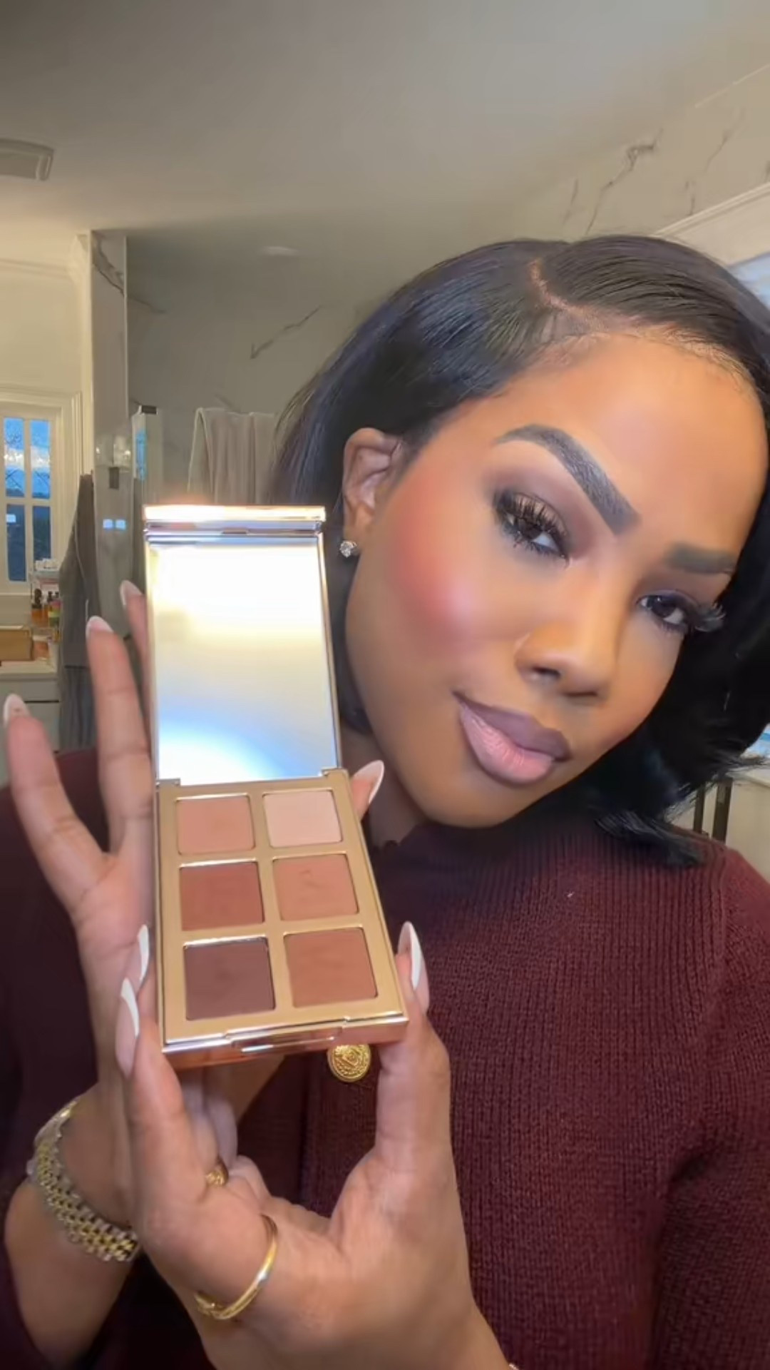 I’ve been falling in love with makeup again… 😍😍 I recently learned of this brand on TikTok and I have completely and totally fallen in love.  This one pallet is all you need!! Luxurious quality, high pigment, so so good! 
