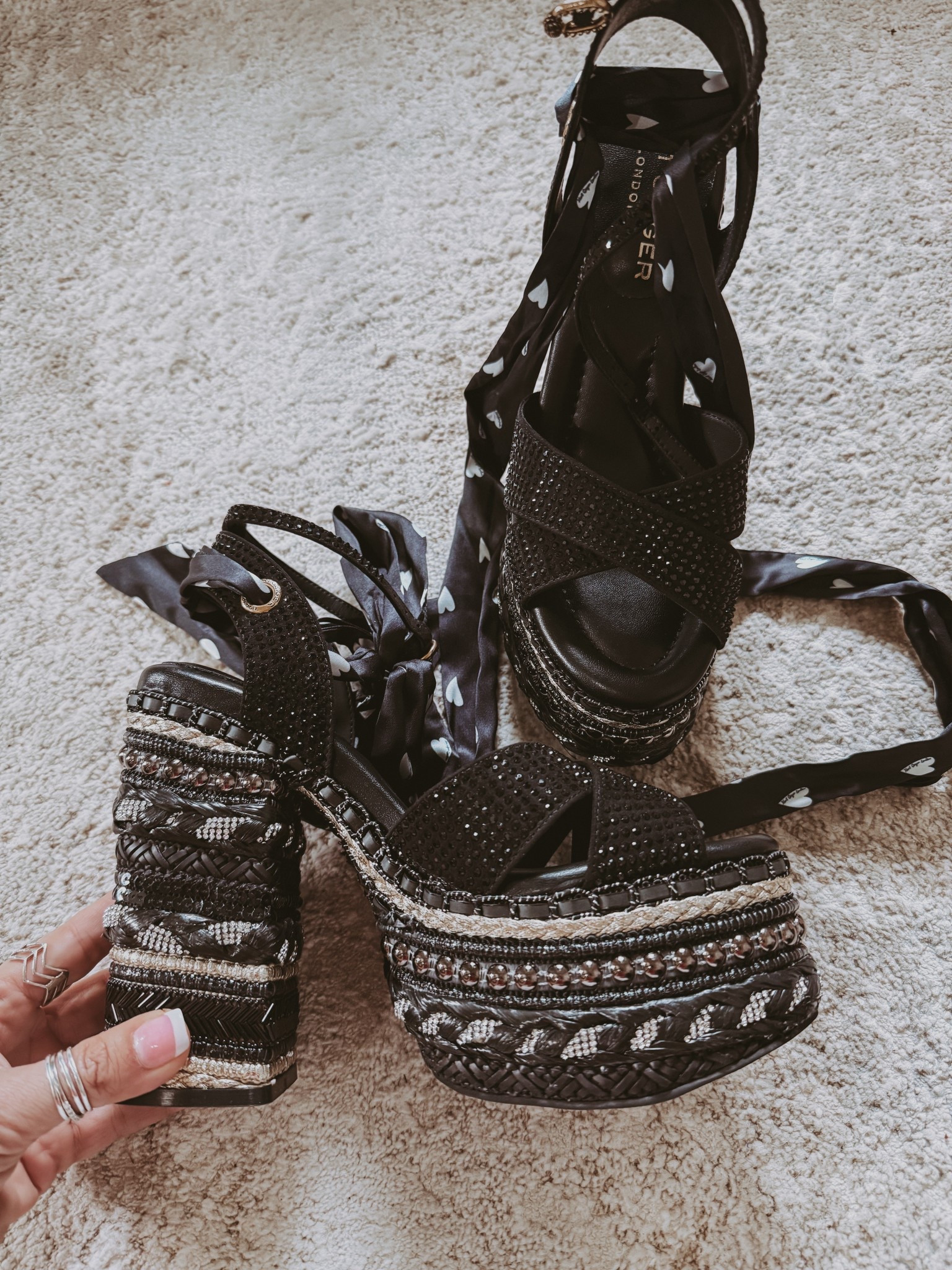 how cute are these statement heels?! I LOVE a platform and Kurt Geiger never disappoints!! I love all my KG shoes so highly recommend 👏🏽

#LTKootd #LTKSaleAlert #LTKPetite