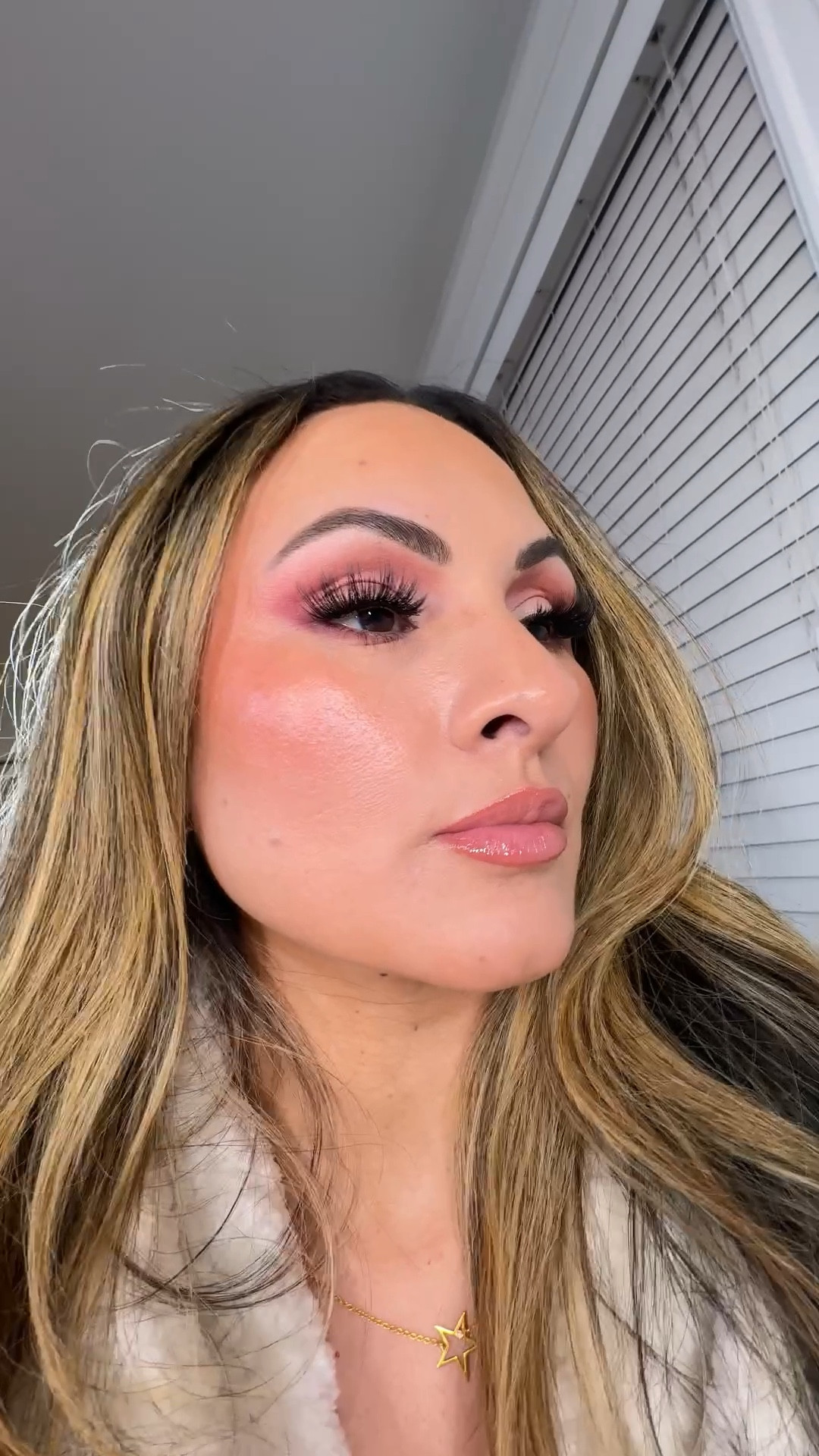 Romantic makeup look
Glam makeup 
Pink

#ltkbeauty #ltkmakeup #glam