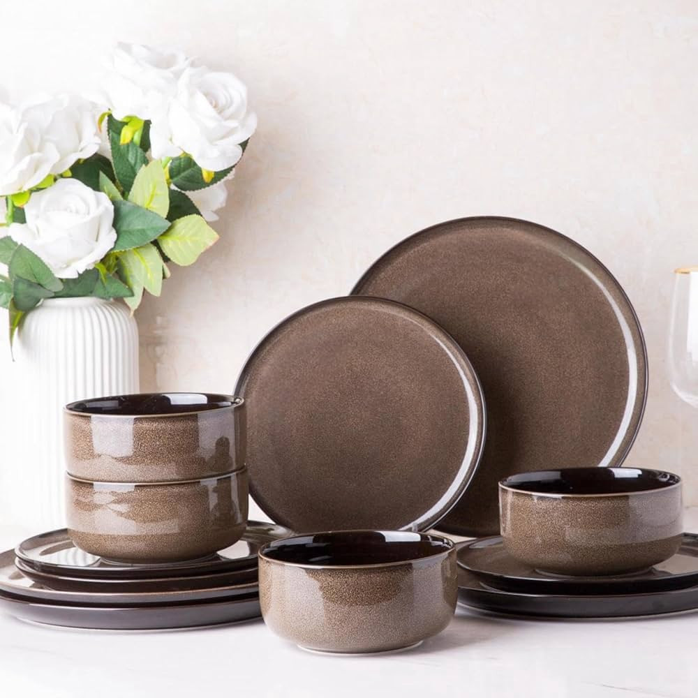 LeRATIO Ceramic Dinnerware Set of 4, Poreclain Plates, Bowls, Handmade Reactive Glaze Dishes, Chi... | Amazon (US)