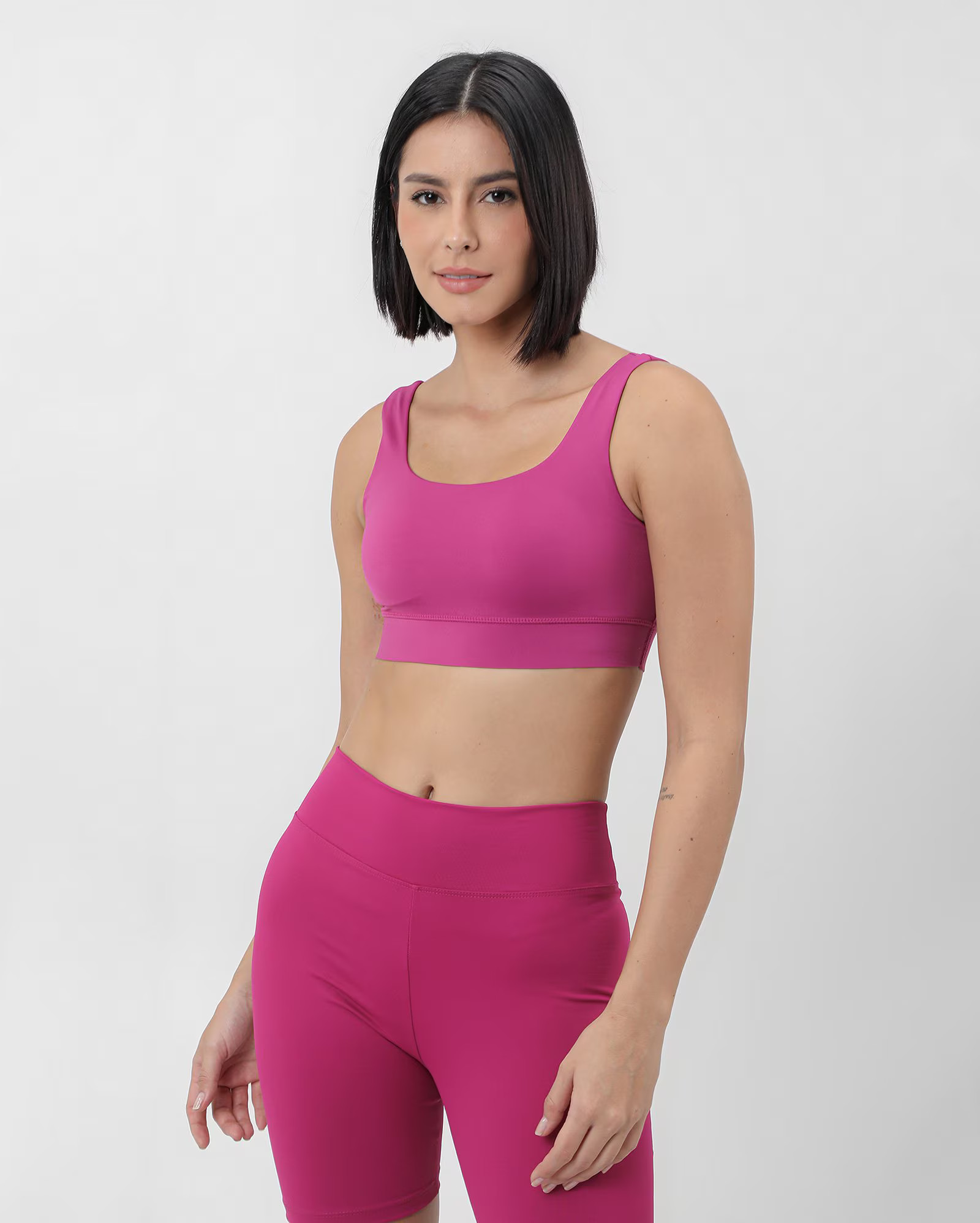 Top treino de poliamida com bojo removível - Lilás |  BodyWork by Riachuelo | Riachuelo (BR)