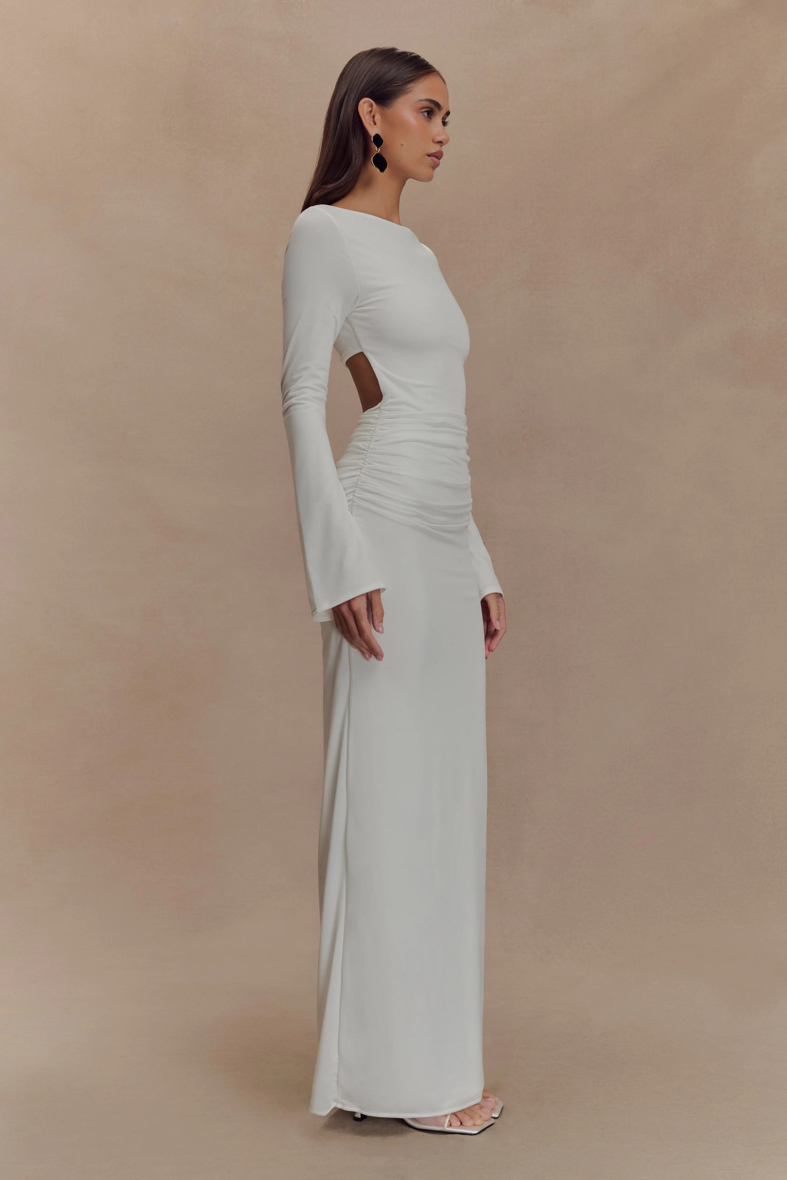 Vienna Slinky Cut Out Maxi Dress - White | MESHKI US