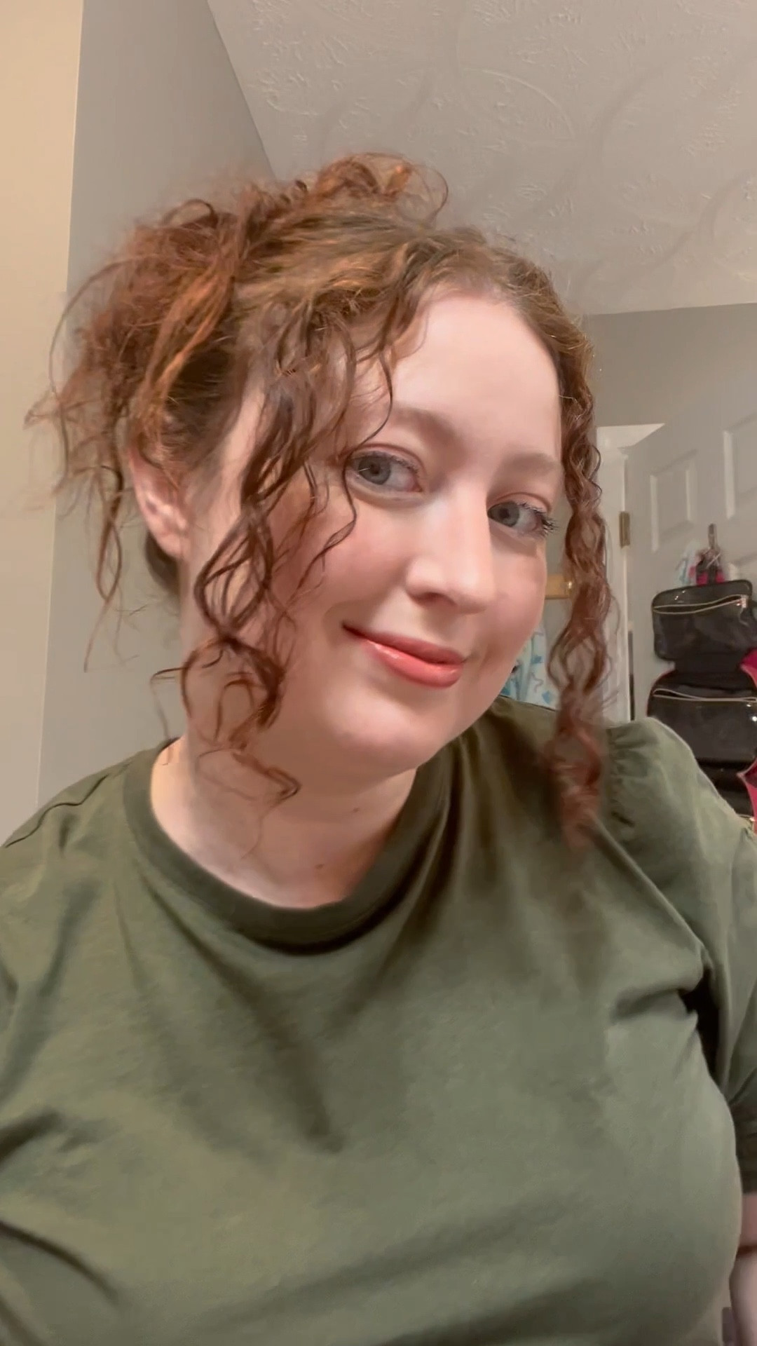 Not a makeup expert at all but these are the real life staples I wear every day! 

Products used : @Clinique even better foundation and on the glow face pallete 
@Too Faced born this way concealer under my eyes 
@Anastasia Beverly Hills mini spice eye shadow palette 
@NYX Professional Makeup shine loud lipstick 
@tarte cosmetics tubing mascara and primer duo 
@elfcosmetics highlighter beauty wand 

 

#LTKSeasonal #LTKBeauty #LTKStyleTip