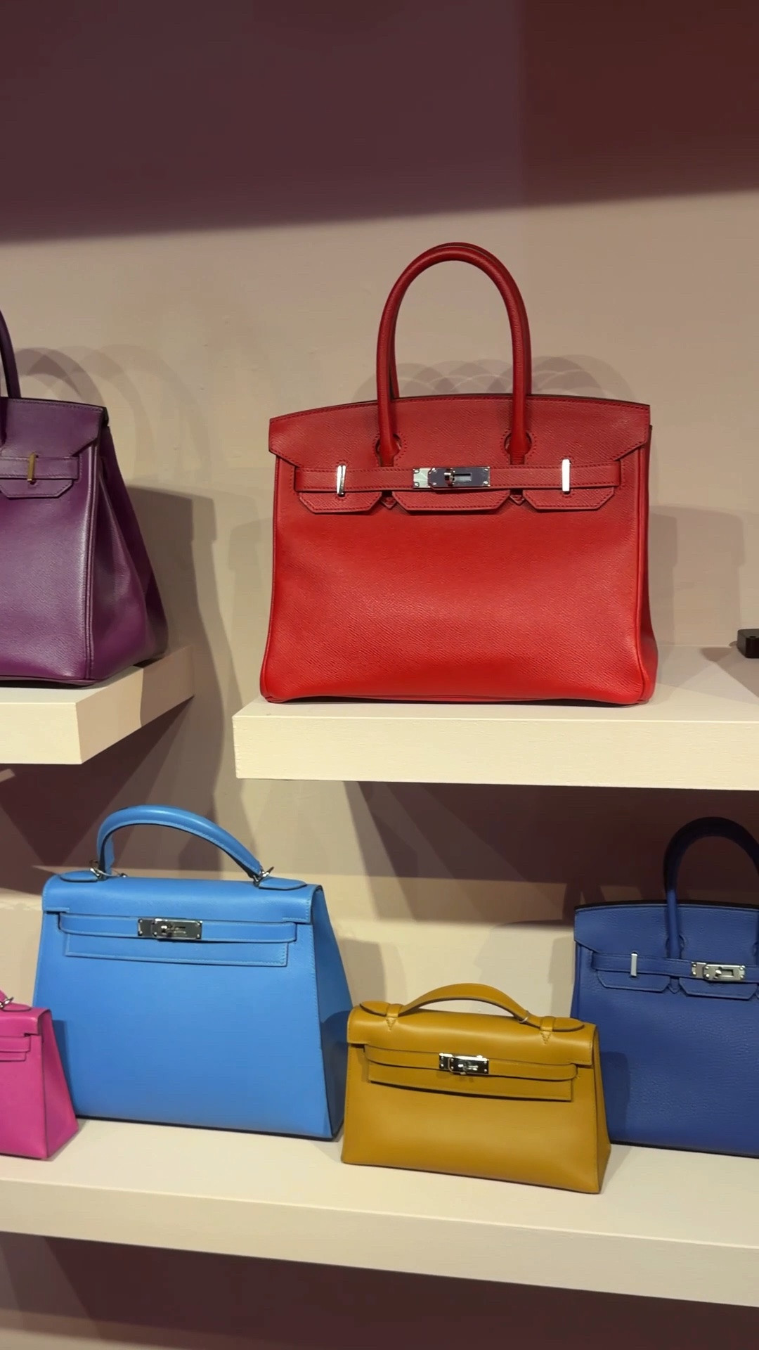 @Vivrelle @RENGGLI at New York Fashion Week!

#LTKNYFW