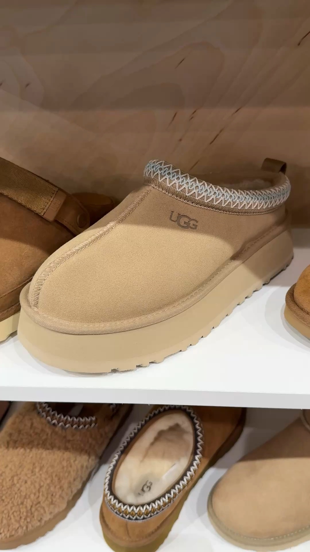 A quintessential winter staple! ❄️✨ The UGG Tazz II platform shoes are one of those gifts that never miss. Cozy yet elevated, they’re easy to slip on, insanely comfortable, and work just as well at home as they do out and about. Shown here in the blonde shade, but they also come in chestnut, black, gray, and more—perfect holiday gift all around. 🤍 #GiftGuide #UGGs #HolidayGiftIdeas

#LTKGiftGuide #LTKHoliday #LTKU