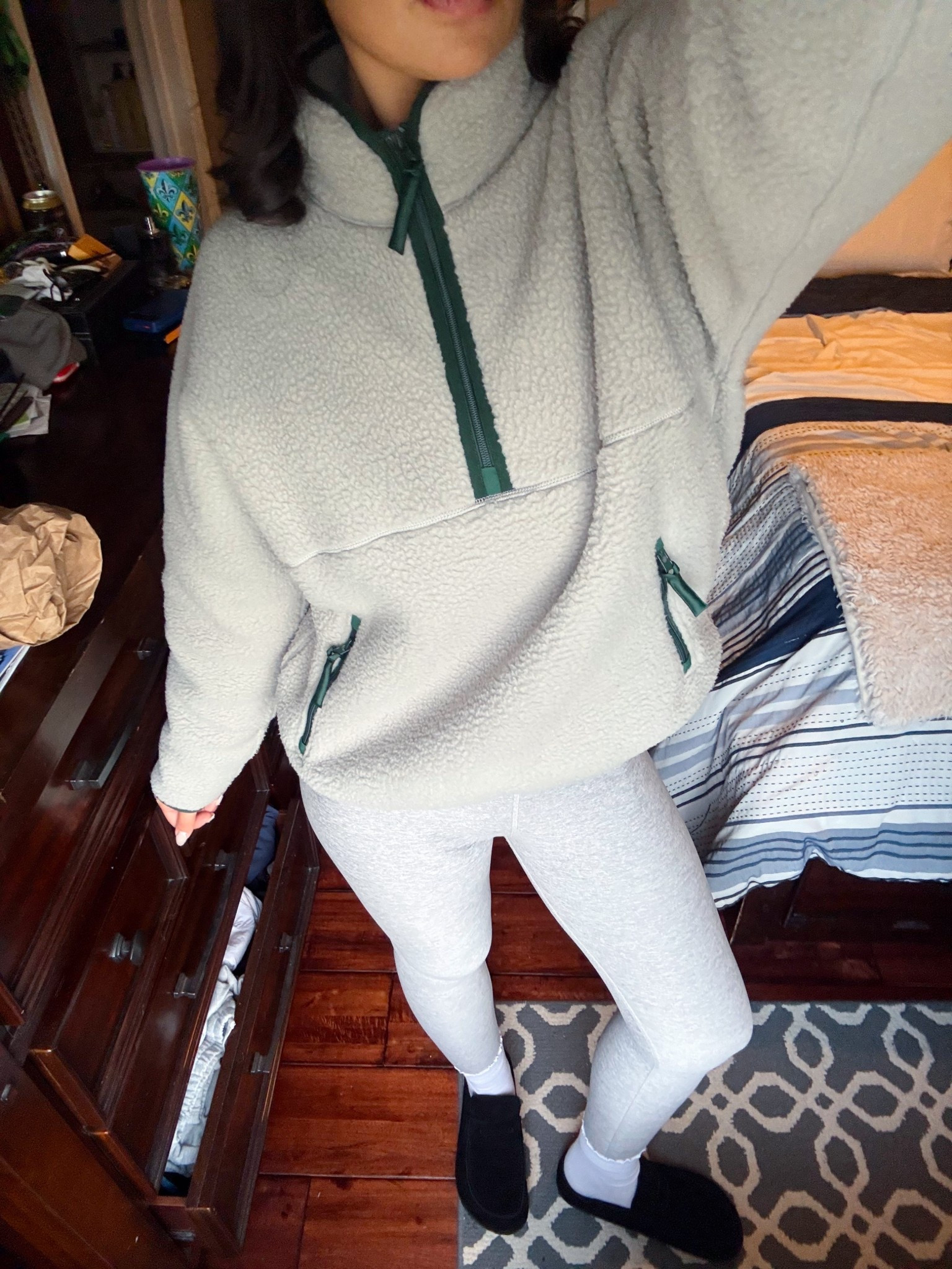 comfy & cozy winter outfit idea for a workout class

#LTKSeasonal #LTKootd #LTKActive