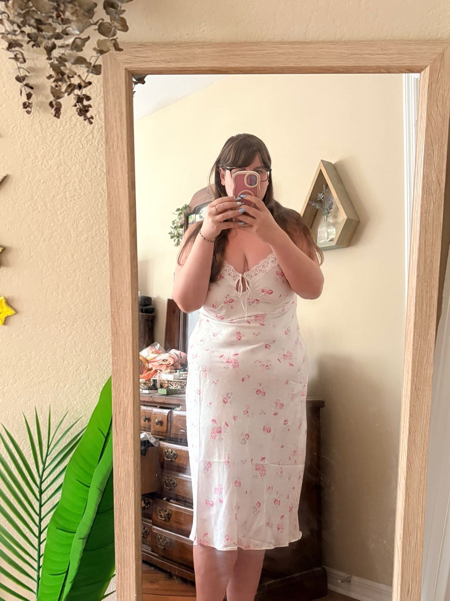 In love with this slip dress from Victoria’s Secret!

LTKsalealert / LTKstyletip / Victoria’s Secret / VS / slip dress / midi slip dress / sale / sale alert / floral slip dress / Victoria’s Secret slip dress / spring fashion 2026 / plus size fashion / midsize fashion / plus size slip dress / midsize slip dress / satin slip dress

#LTKootd #LTKPlusSize #LTKMidsize