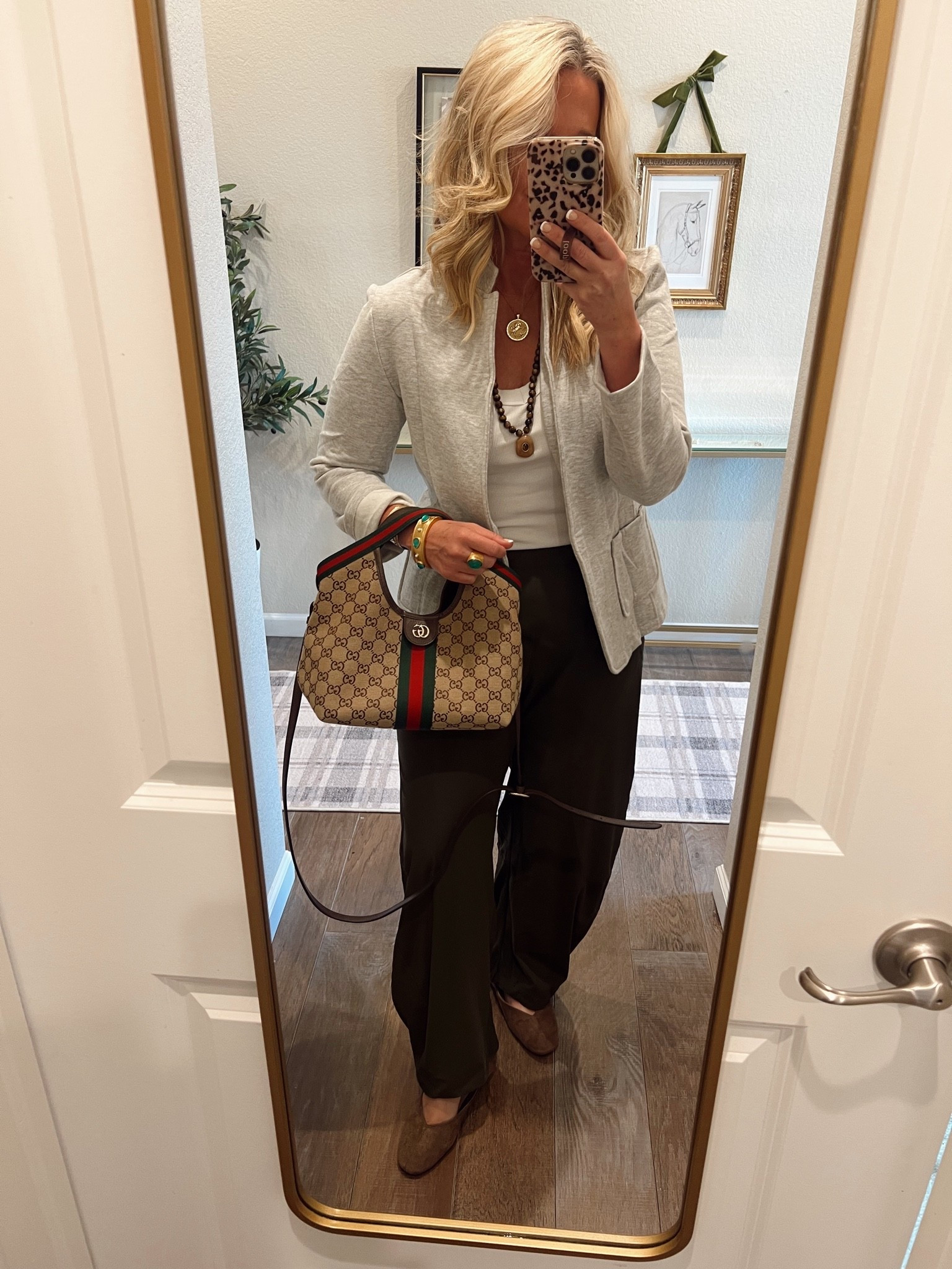 ✨Tap the bell, save and ❤️ start here over 40 fashion, midlife style, midsize fashion and luxury looks for less.  

Outfit   Most women think they need a smaller body.  Most actually need better Outfit Physics™.  ✨ Lift ✨ Skim ✨ Balance  


That’s where I’d start.  👑 Helping you look good, feel good! — Lindsey Denver 🤍

Comment SHOP below to receive a DM with the link to this post on my LTK ⬇ https://liketk.it/6prQb