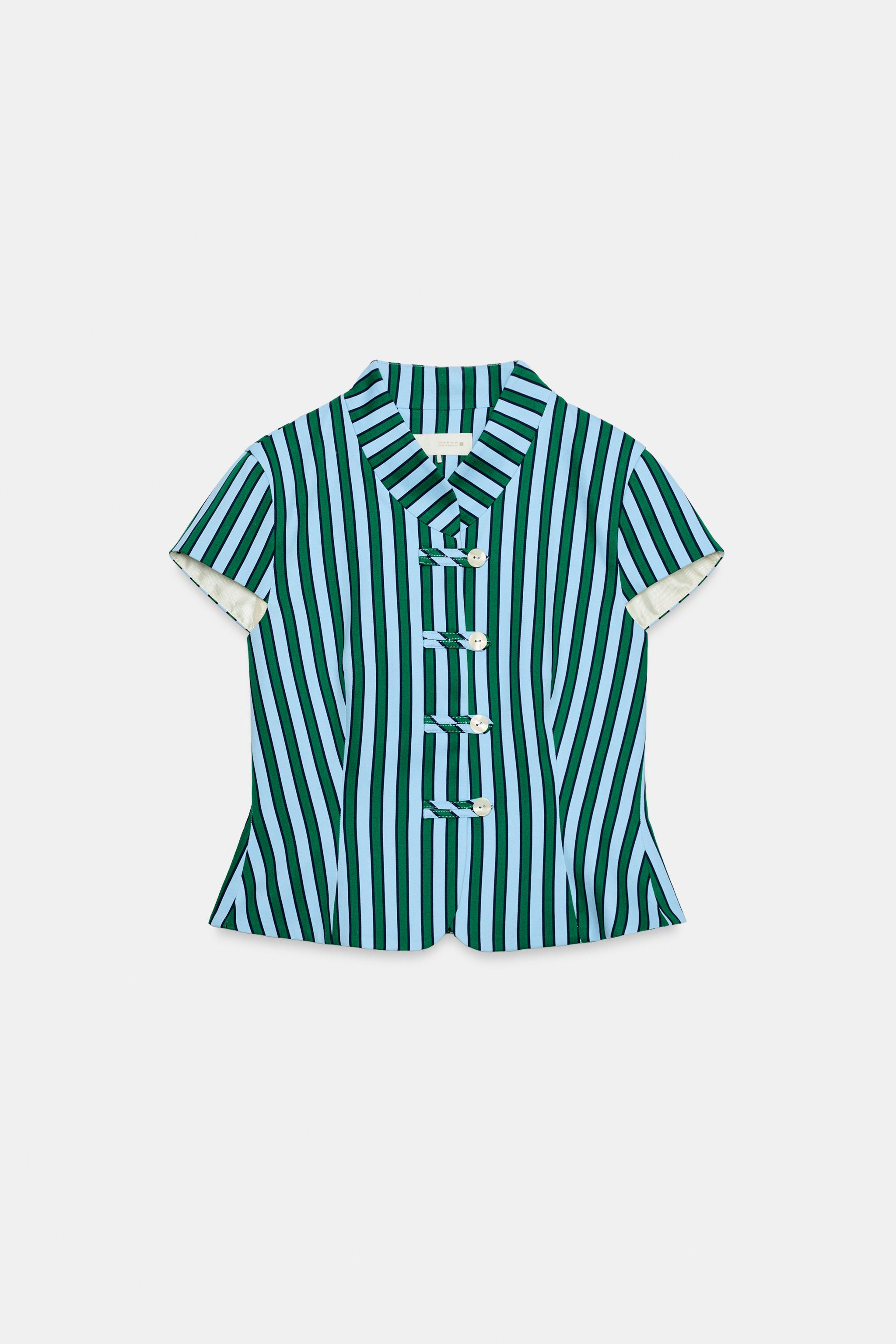 STRIPED TOP WITH FROG FASTENING | Zara US