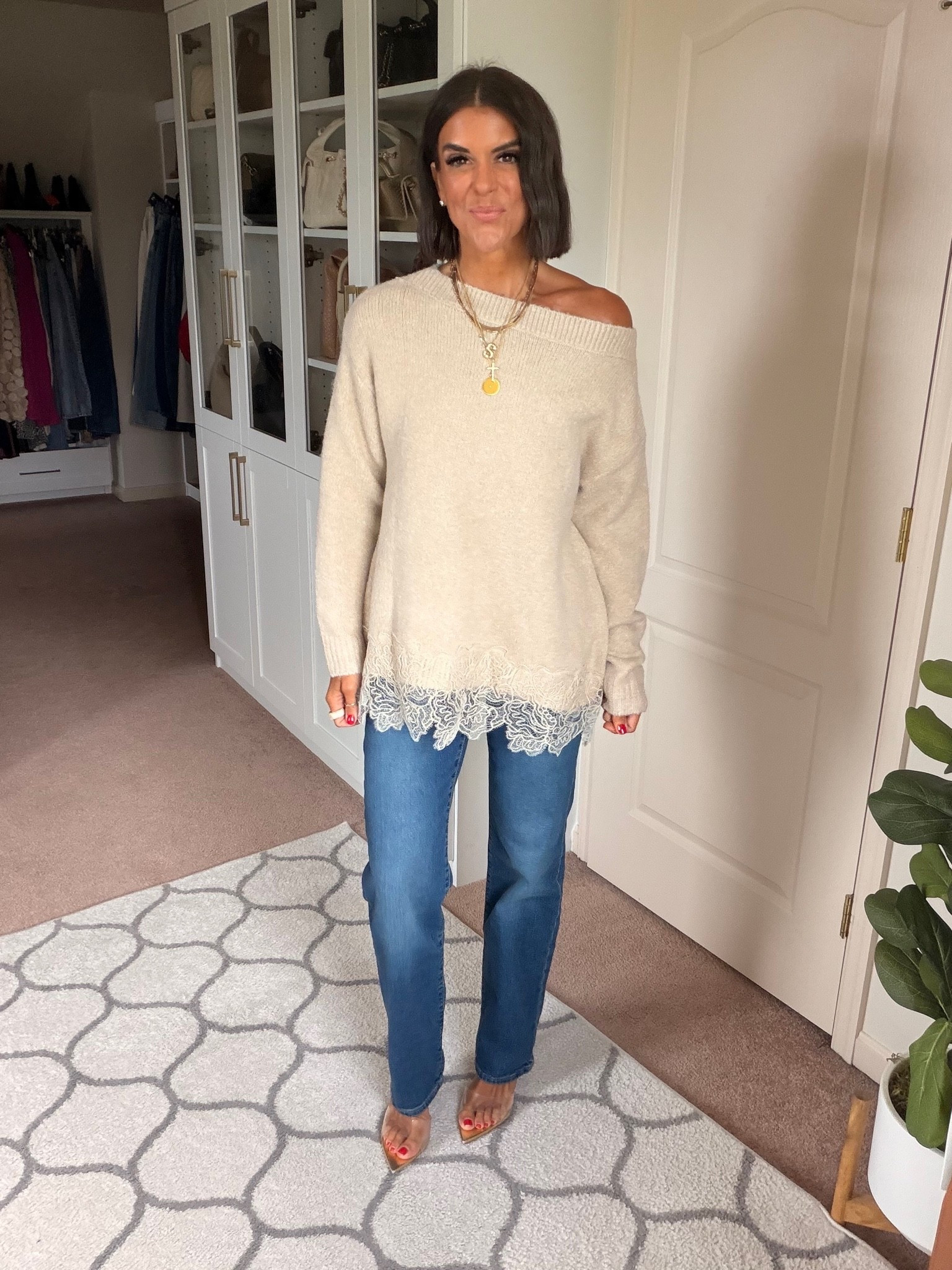Size small in sweater Levi jeans tts

#LTKgrwm #LTKmomlife #LTKdayinmylife