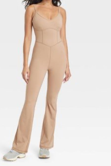 The best lounge jumpsuit and is super affordable! I honestly like this better than the aritzia flare jumpsuit. So easy to dress up for the office too. 

I wear a medium. 

#LTKstyletip #LTKunder50