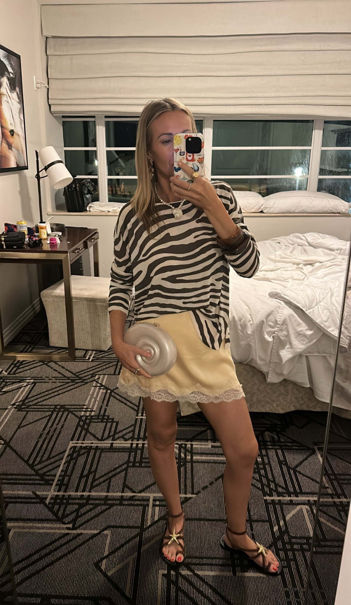 Obsessed with this outfit. Loving the pattern + pastel colors

#LTKSeasonal #LTKStyleTip #LTKFindsUnder100