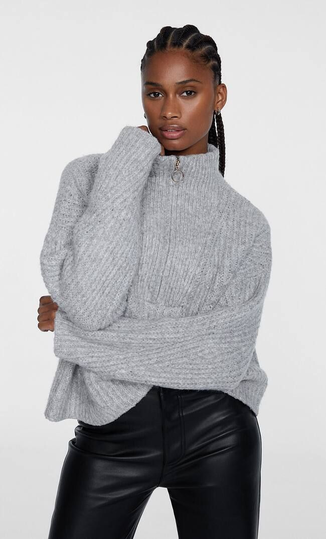 Thick knit sweater with zip | Stradivarius (UK)