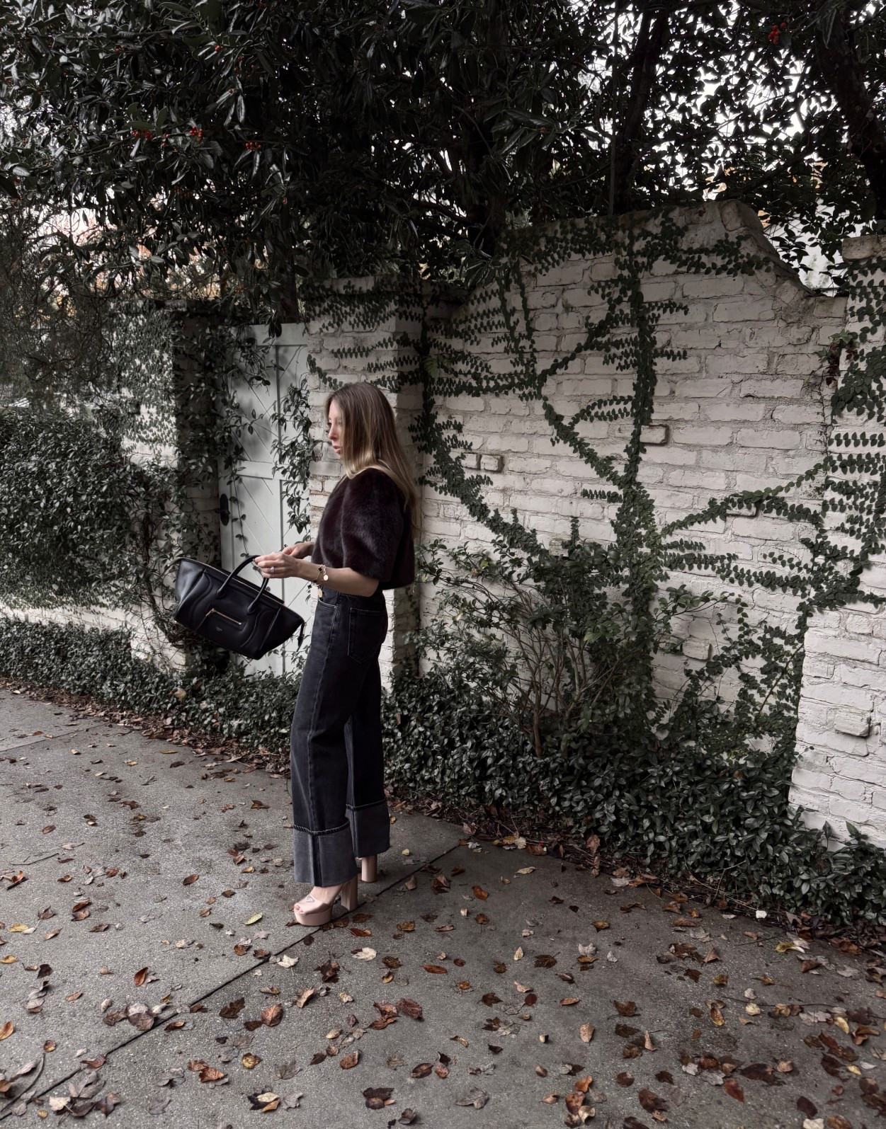 Saturday night dinner outfit. The short sleeve fur works well as a top since it’s so warm. Wearing a tee under it. 